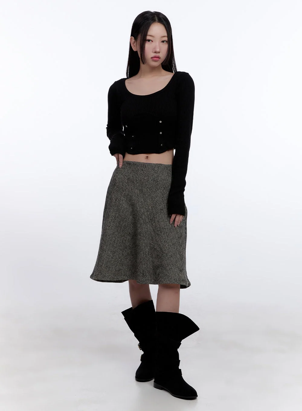Scoop-Neck Long-Sleeve Crop Top CJ509 - Image 2