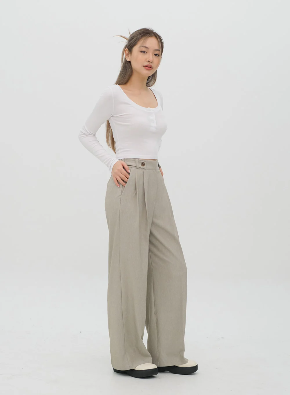 Scoop Neck Long Sleeve T Shirt with Front Buttons CM2 - Image 4