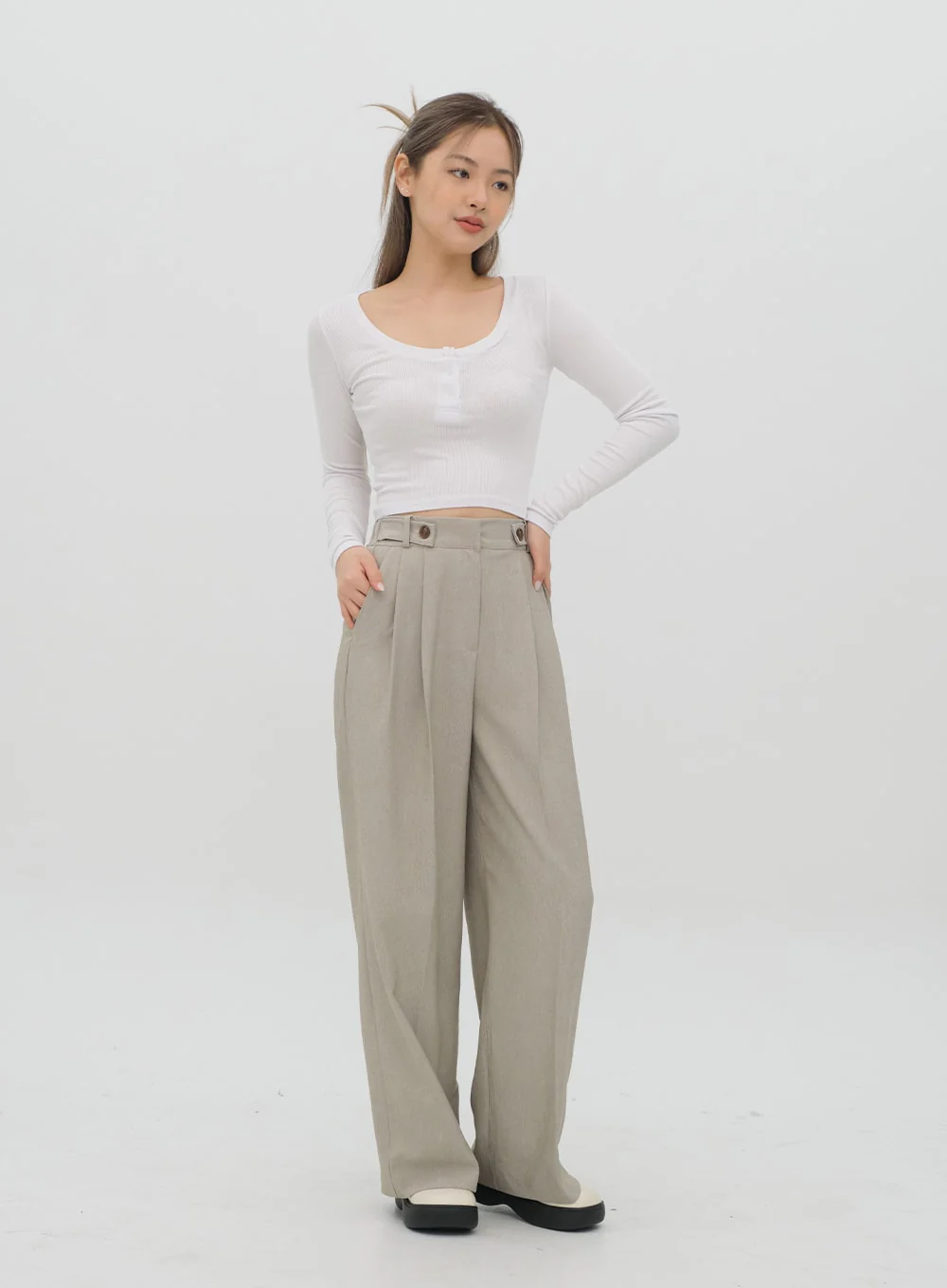 Scoop Neck Long Sleeve T Shirt with Front Buttons CM2 - Image 9