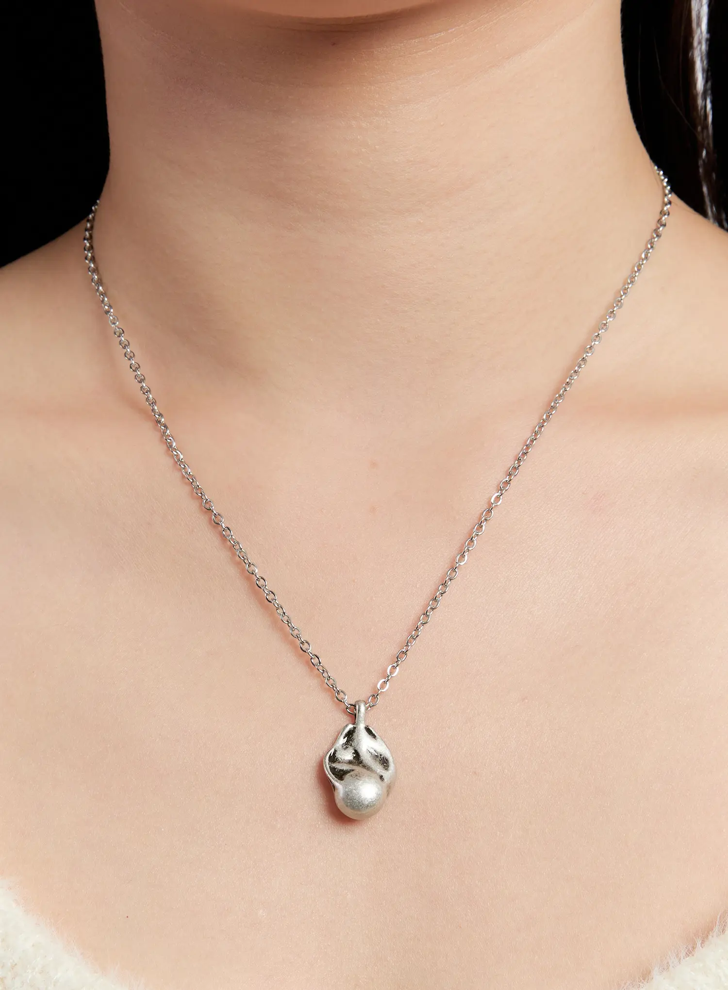 Sculptural Chain Necklace IN528 - Image 2