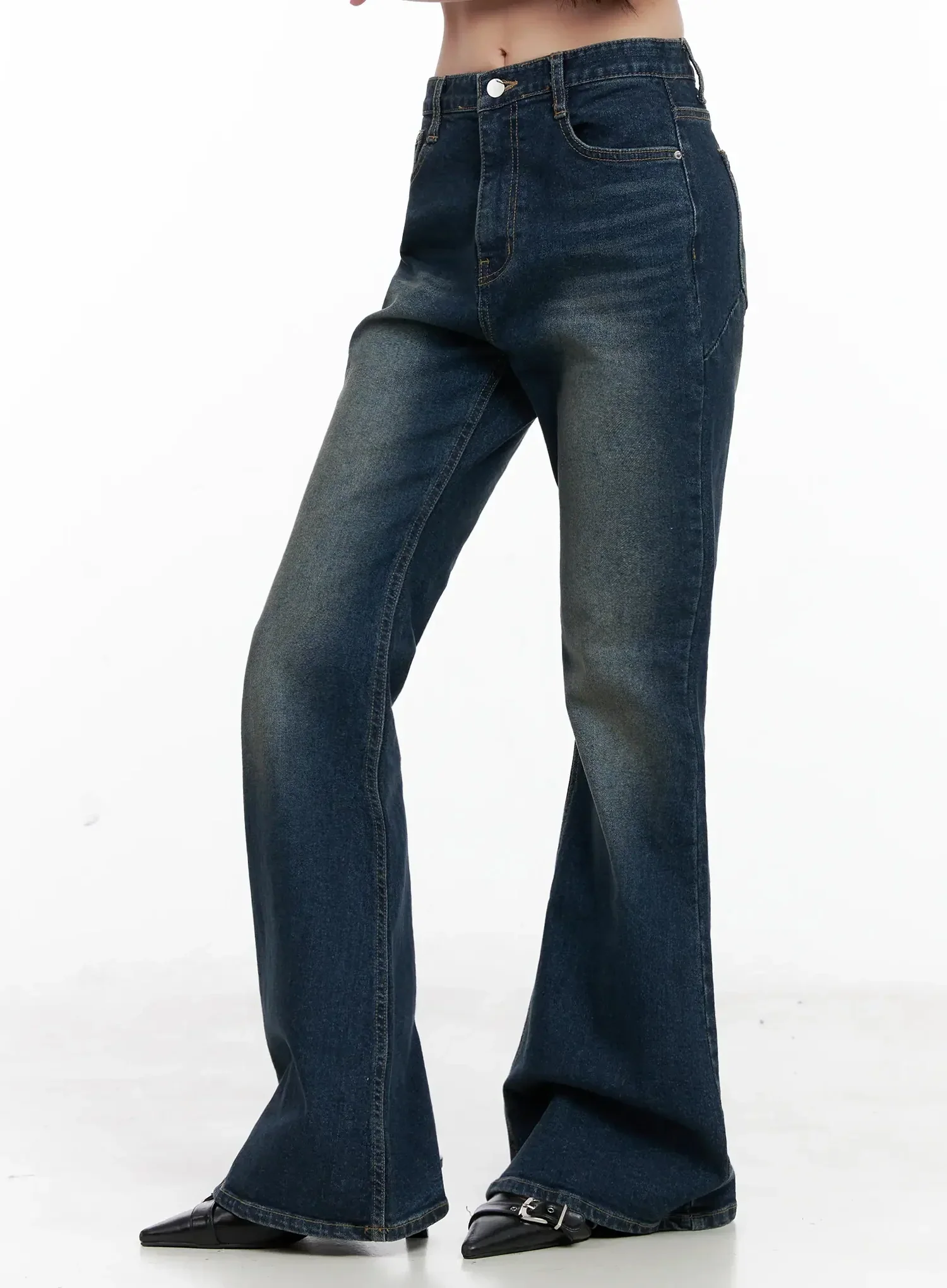 Seoyeon High-Waist Distressed Flare Jeans IL531 - Image 9