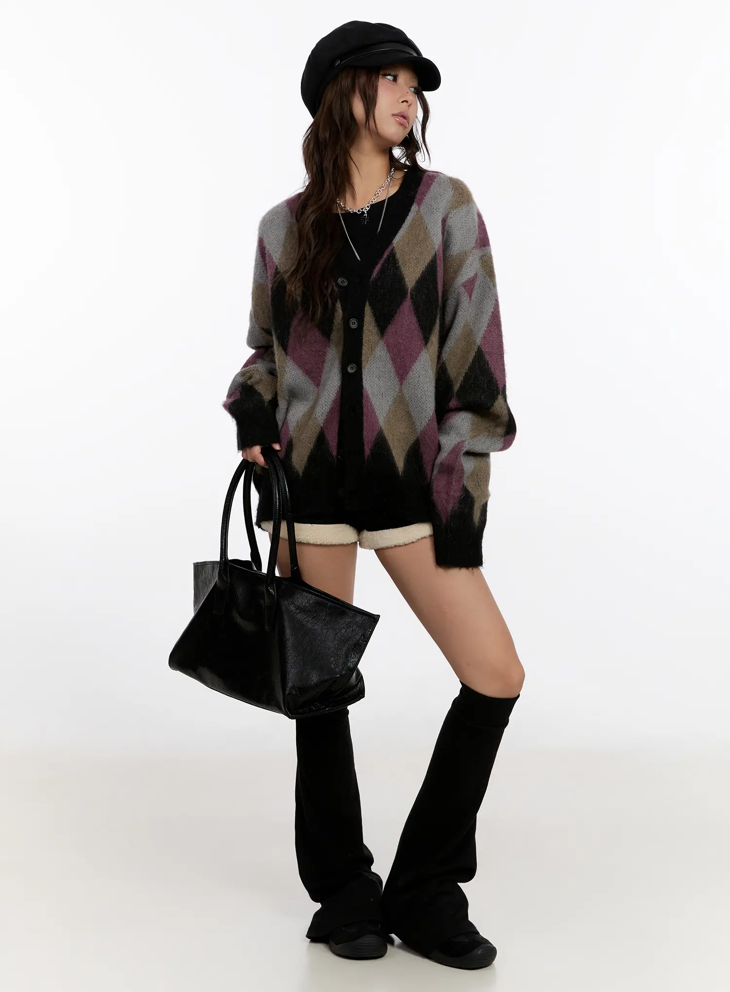 Sherpa Lined Shorts CN527 - Image 7