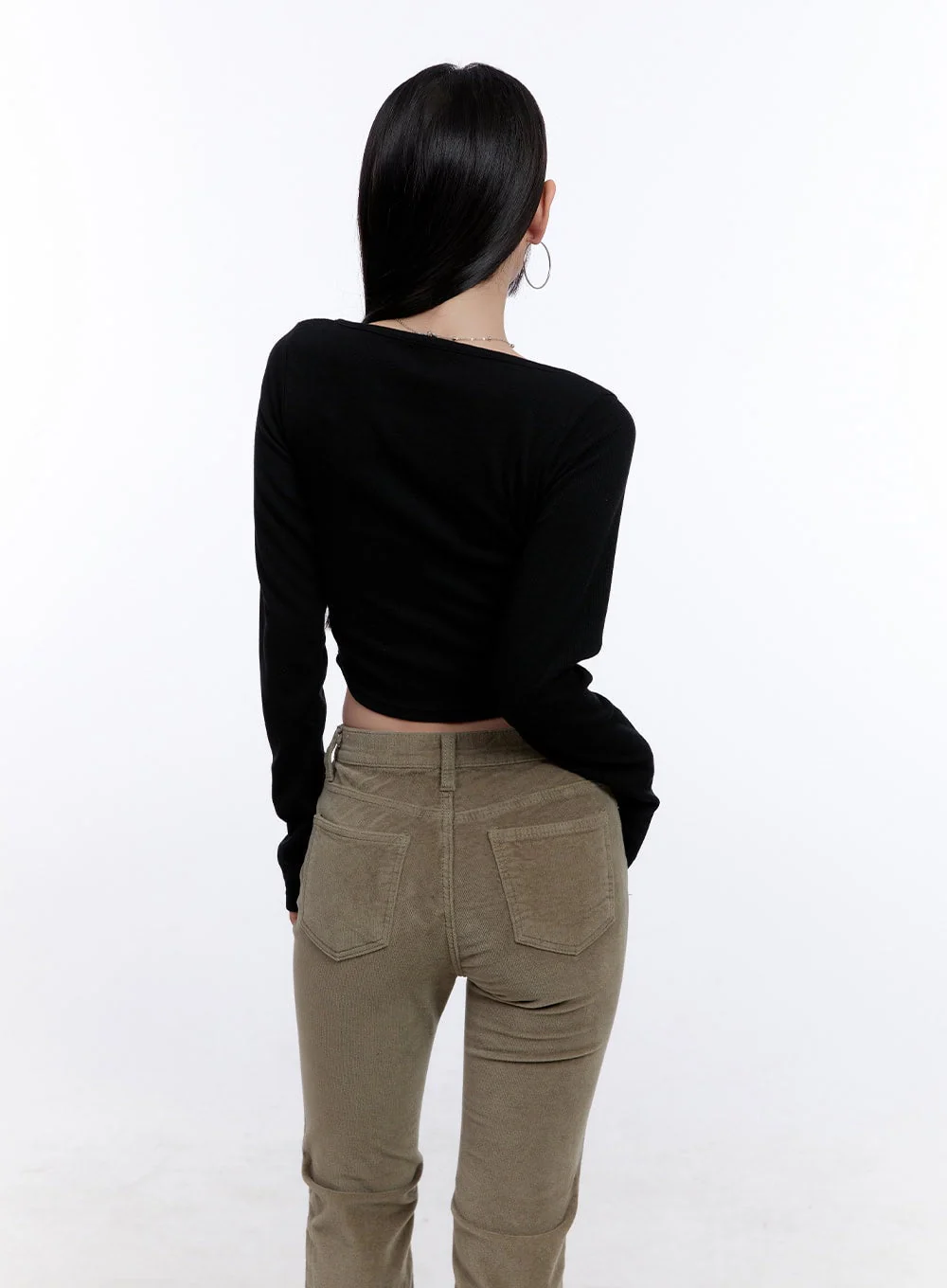 Shirred Long-Sleeve Buttoned Crop Tee CJ513 - Image 6