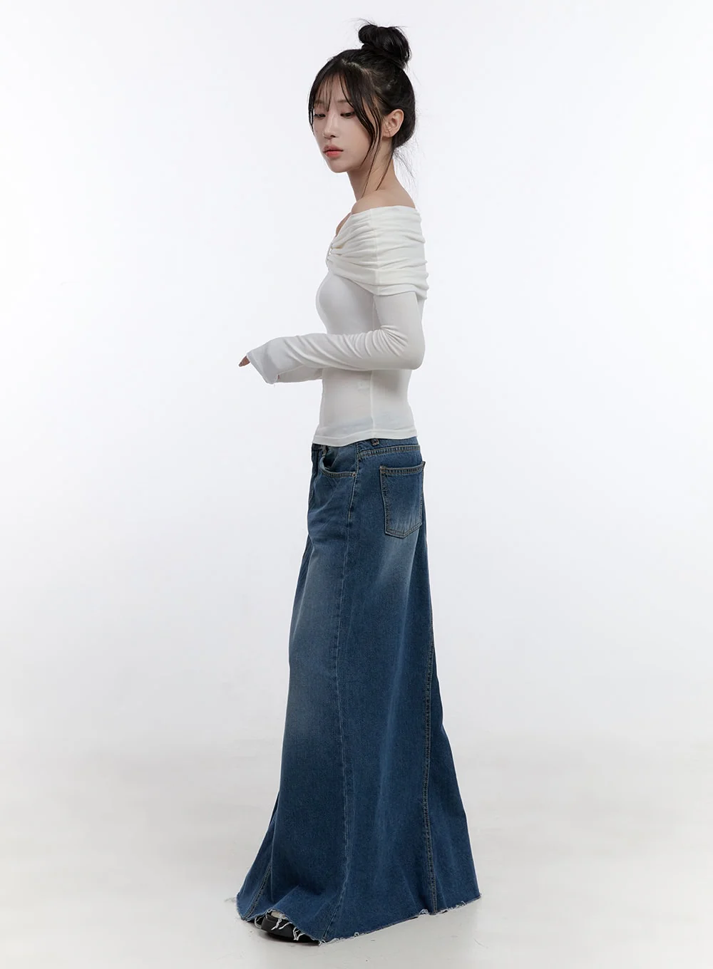 Shirred Off-Shoulder Solid T-Shirt CO419 - Image 3