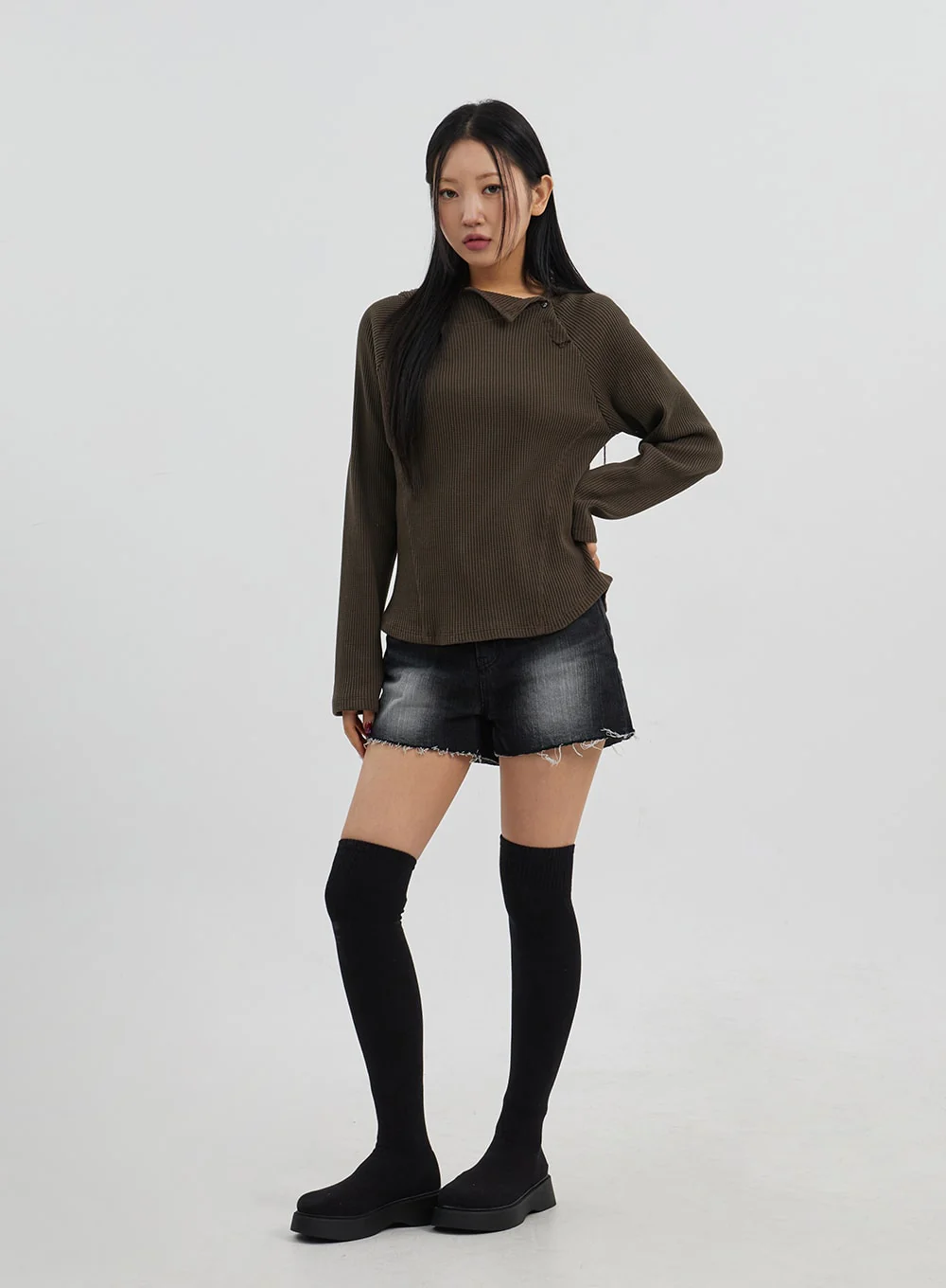 Side Button Detail Knit Hoodie CJ318 - Image 10