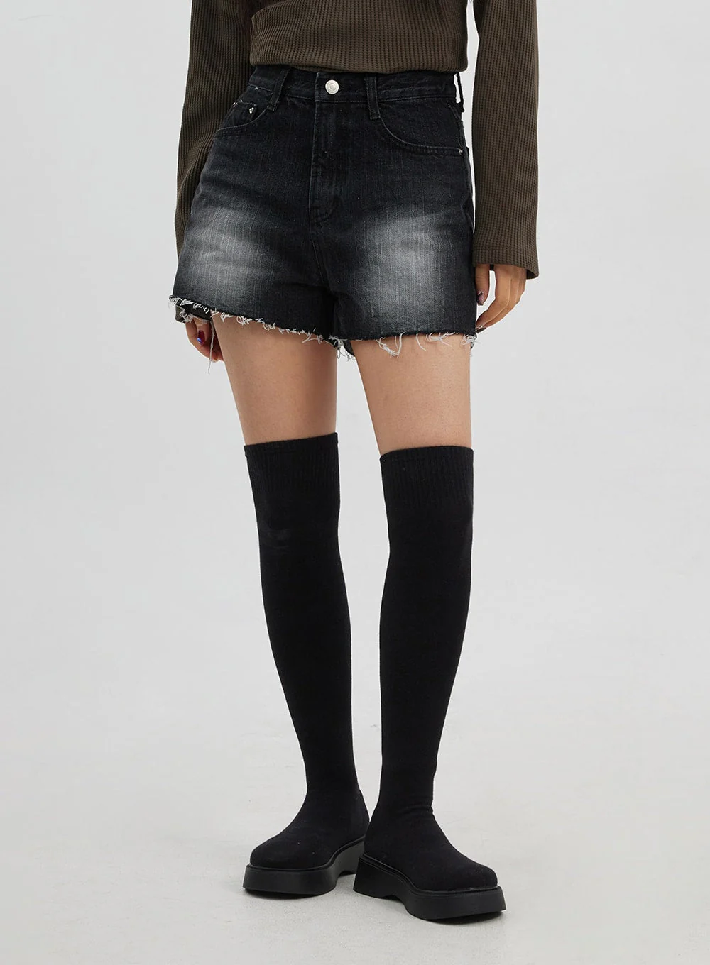 Side Button Detail Knit Hoodie CJ318 - Image 11