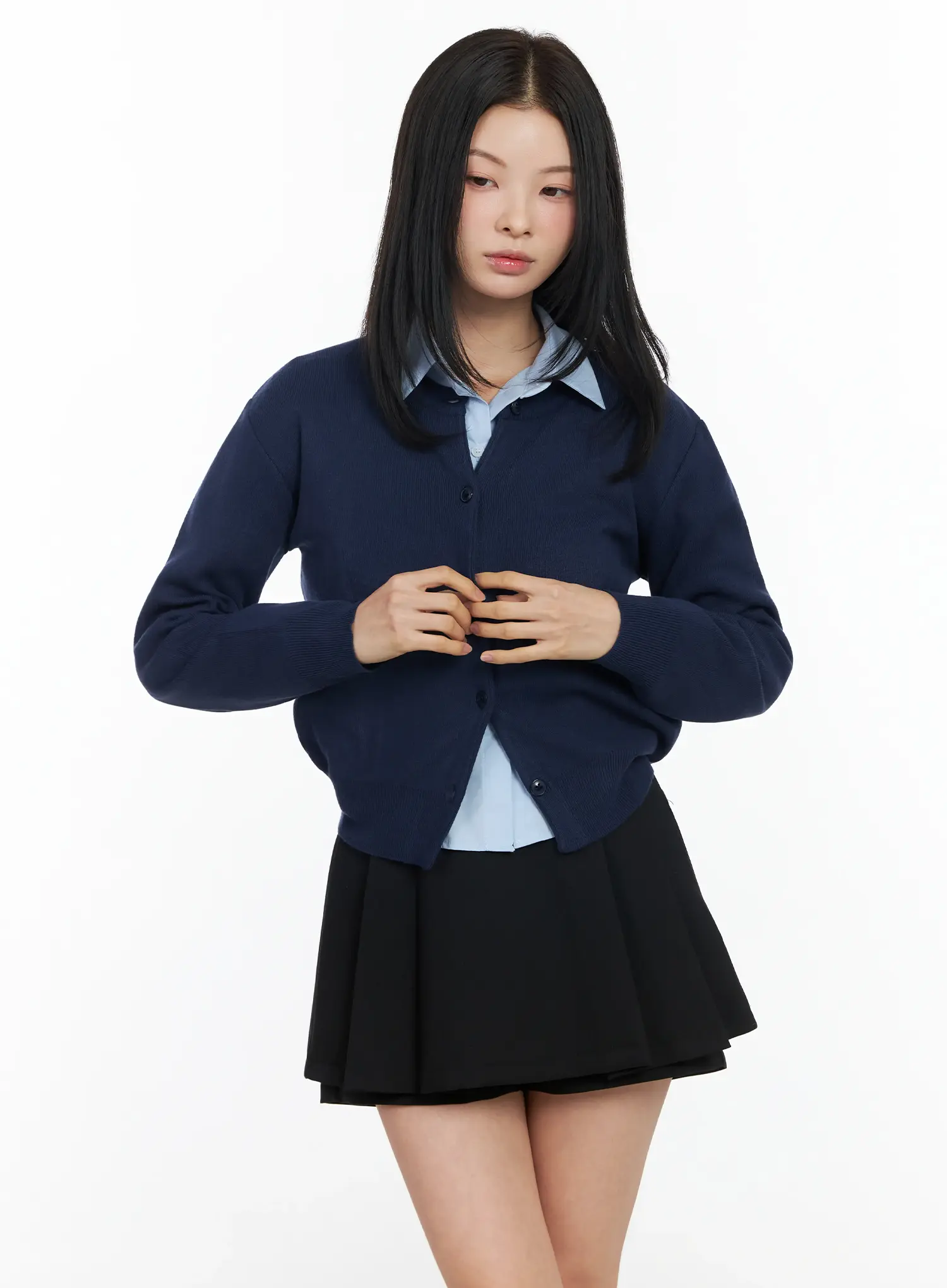 Simple Round Neck Cardigan IM524 - Image 10
