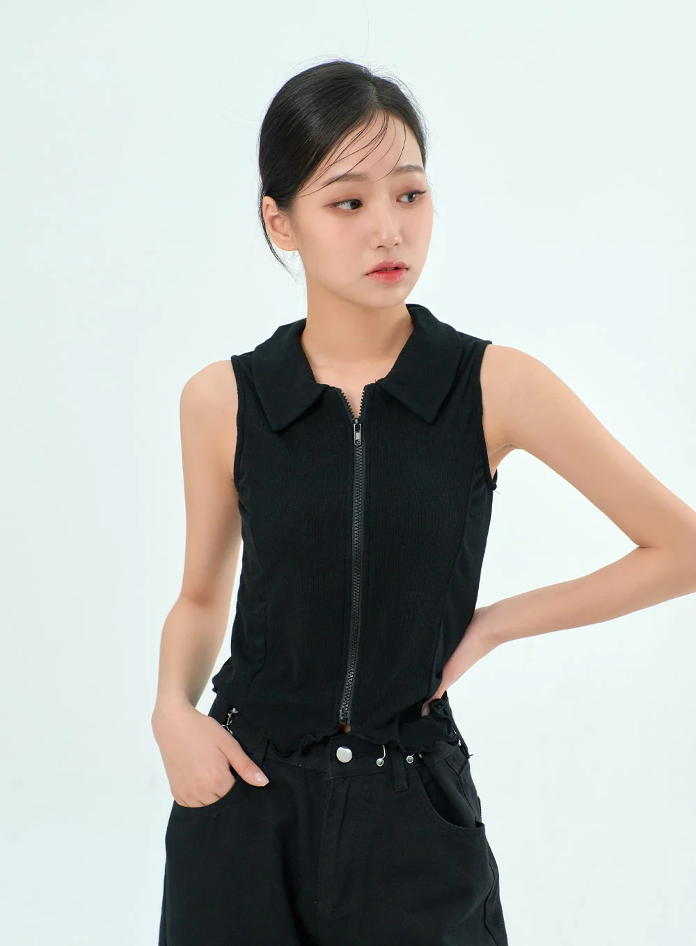 Sleeveless Zip-Up Top BY308 - Image 7