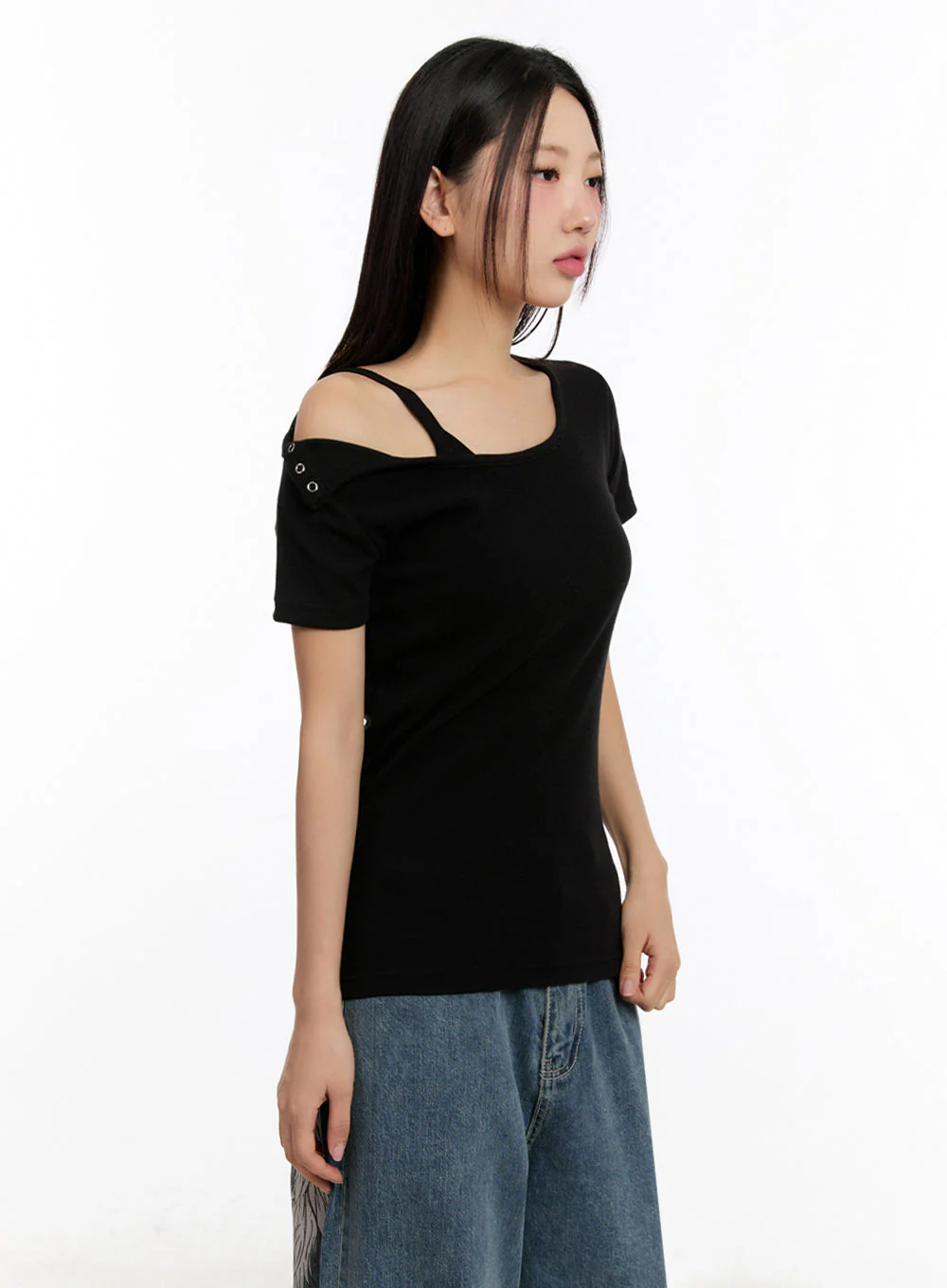 Slim-Fit Buttoned U Neck Top IU509 - Image 11