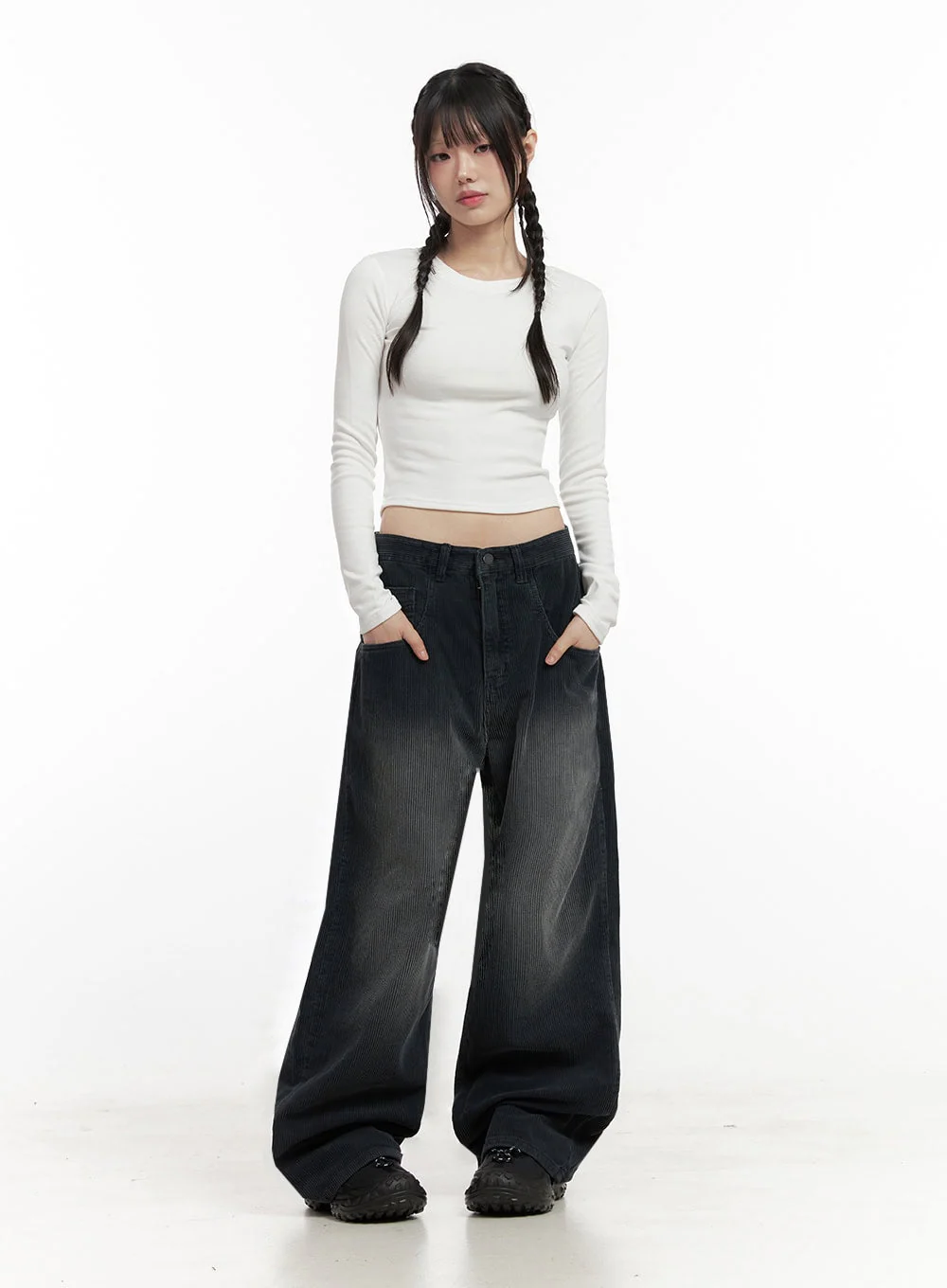 Slim-Fit Crop Tee ID402 - Image 2