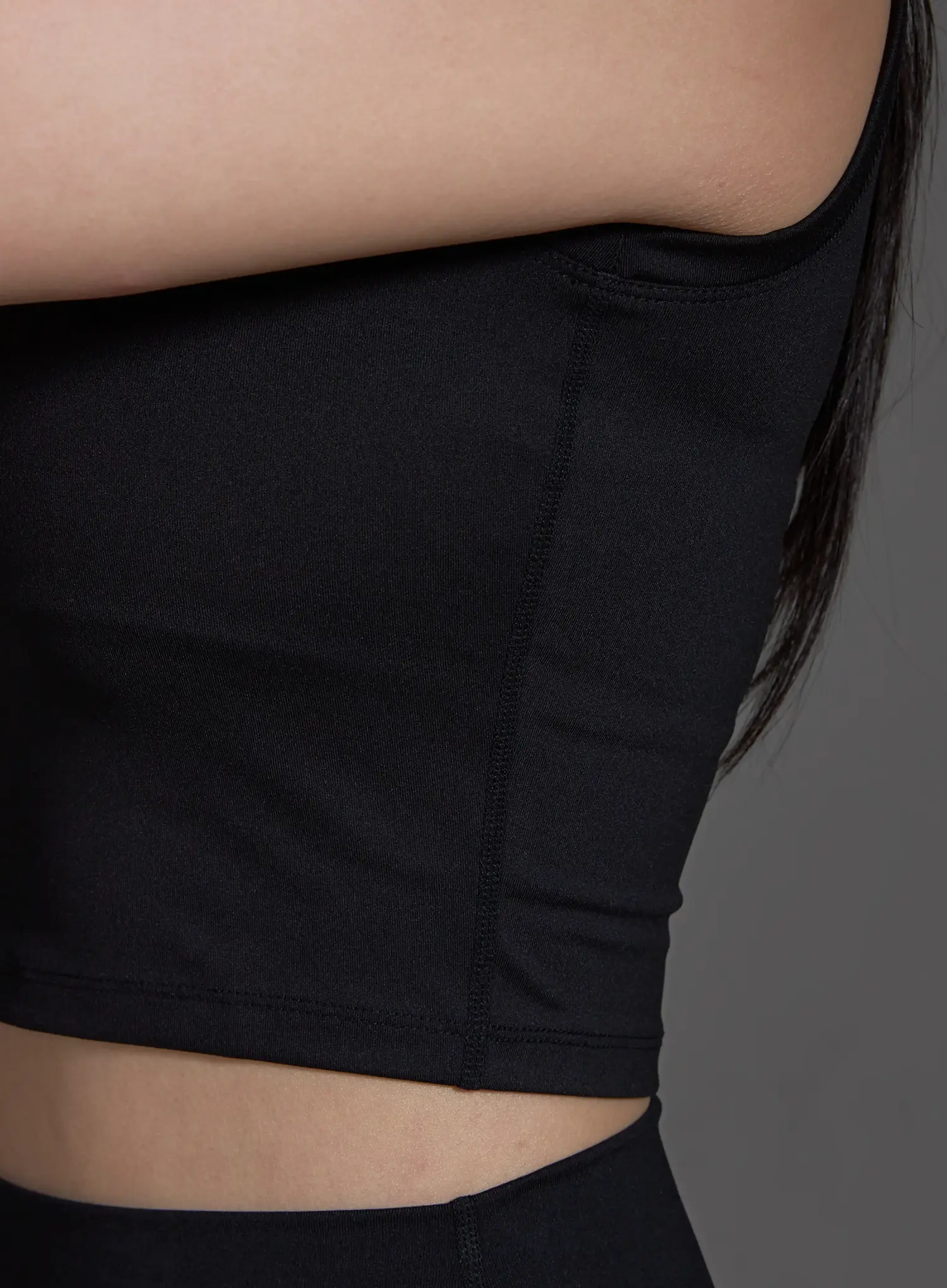 Slim Fit Cropped Sleeveless Top (Black) IO517 - Image 6