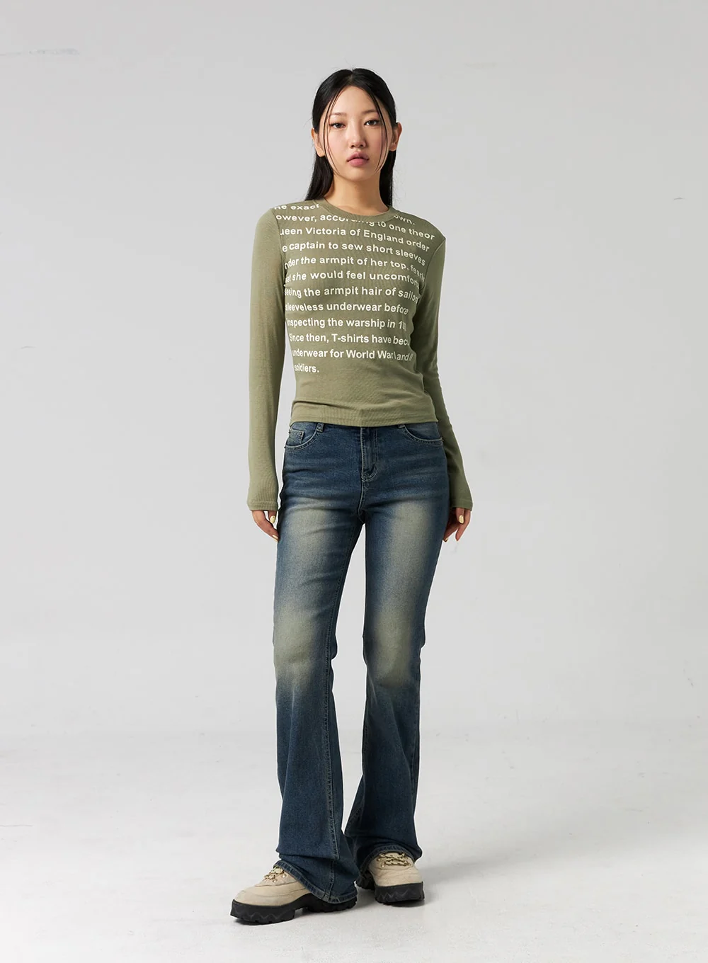 Slim-Fit Graphic Tee CG327 - Image 2