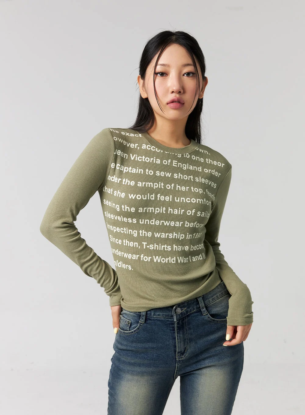 Slim-Fit Graphic Tee CG327 - Image 4
