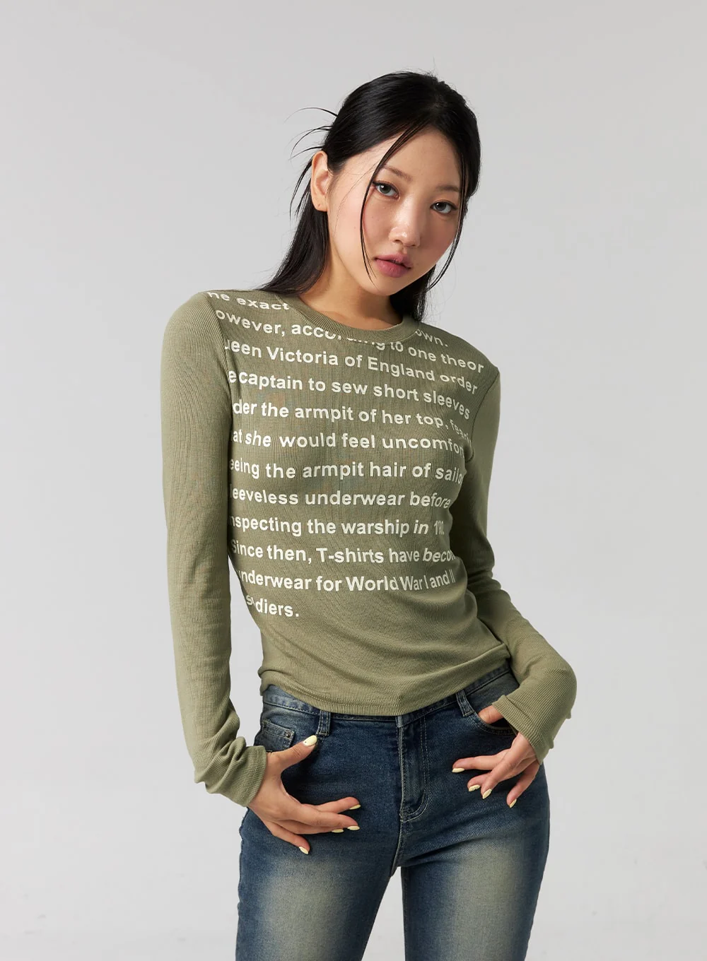 Slim-Fit Graphic Tee CG327 - Image 5