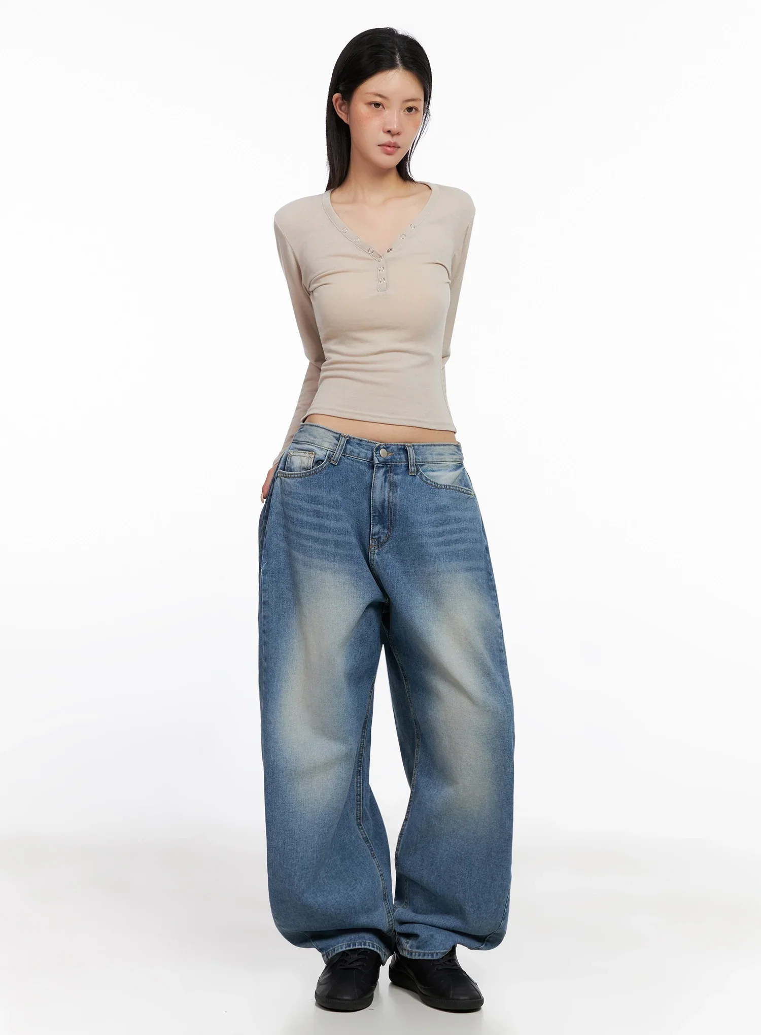 Slim-Fit Long Sleeve Henley Tee IS515 - Image 7