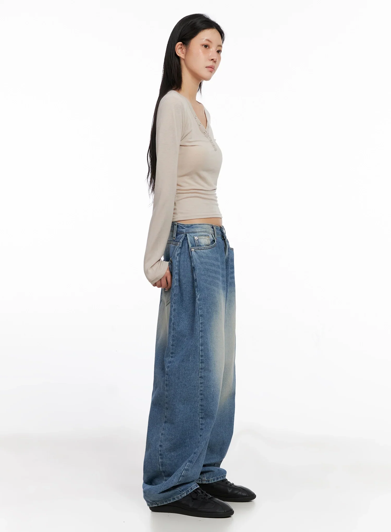 Slim-Fit Long Sleeve Henley Tee IS515 - Image 8