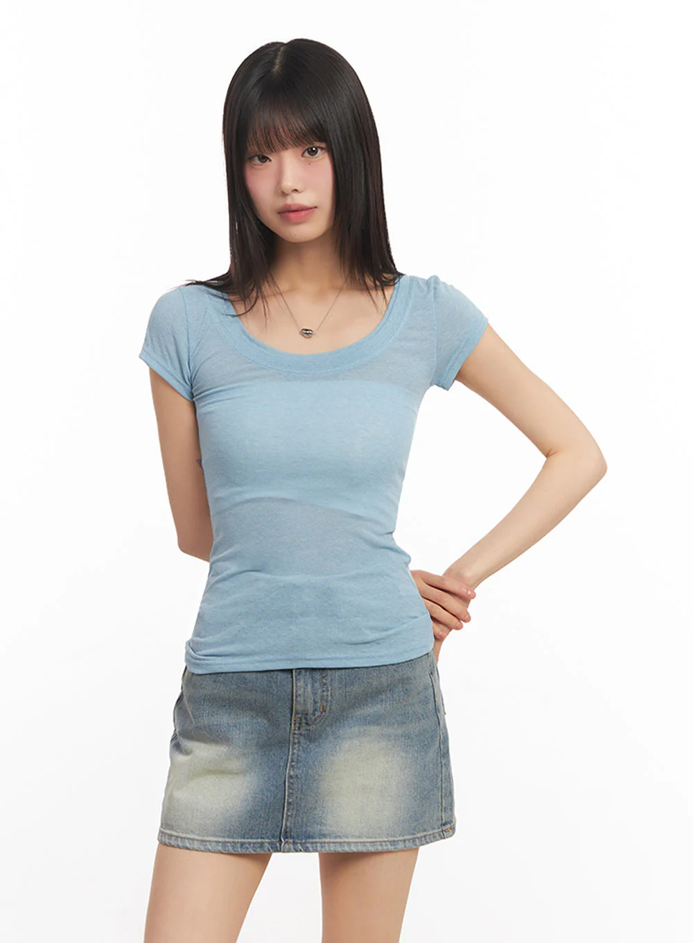 Slim-Fit Slightly Sheer Top IA528 - Image 16