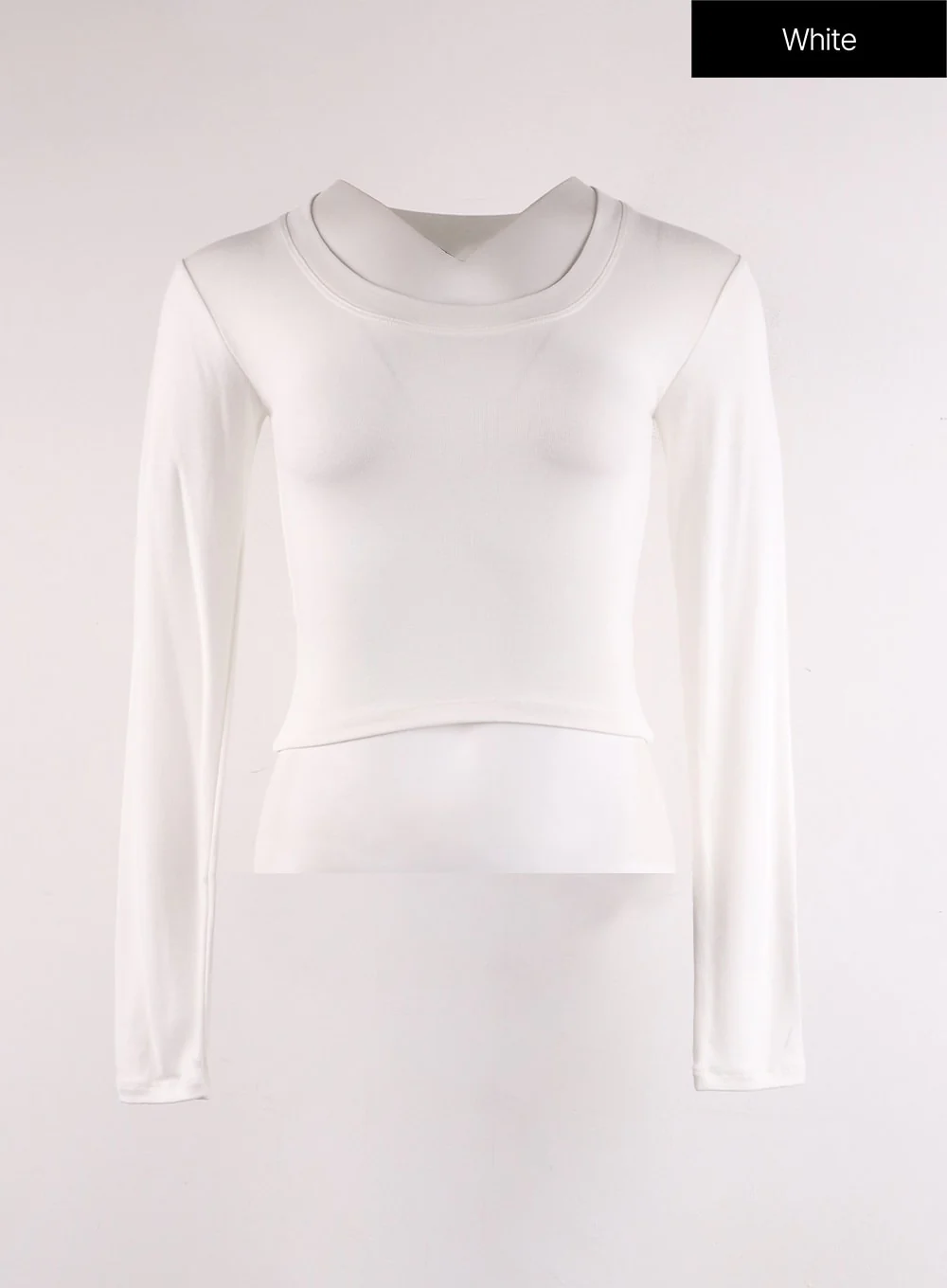Slim Fit U-Neck Crop Tee IF402 - Image 10
