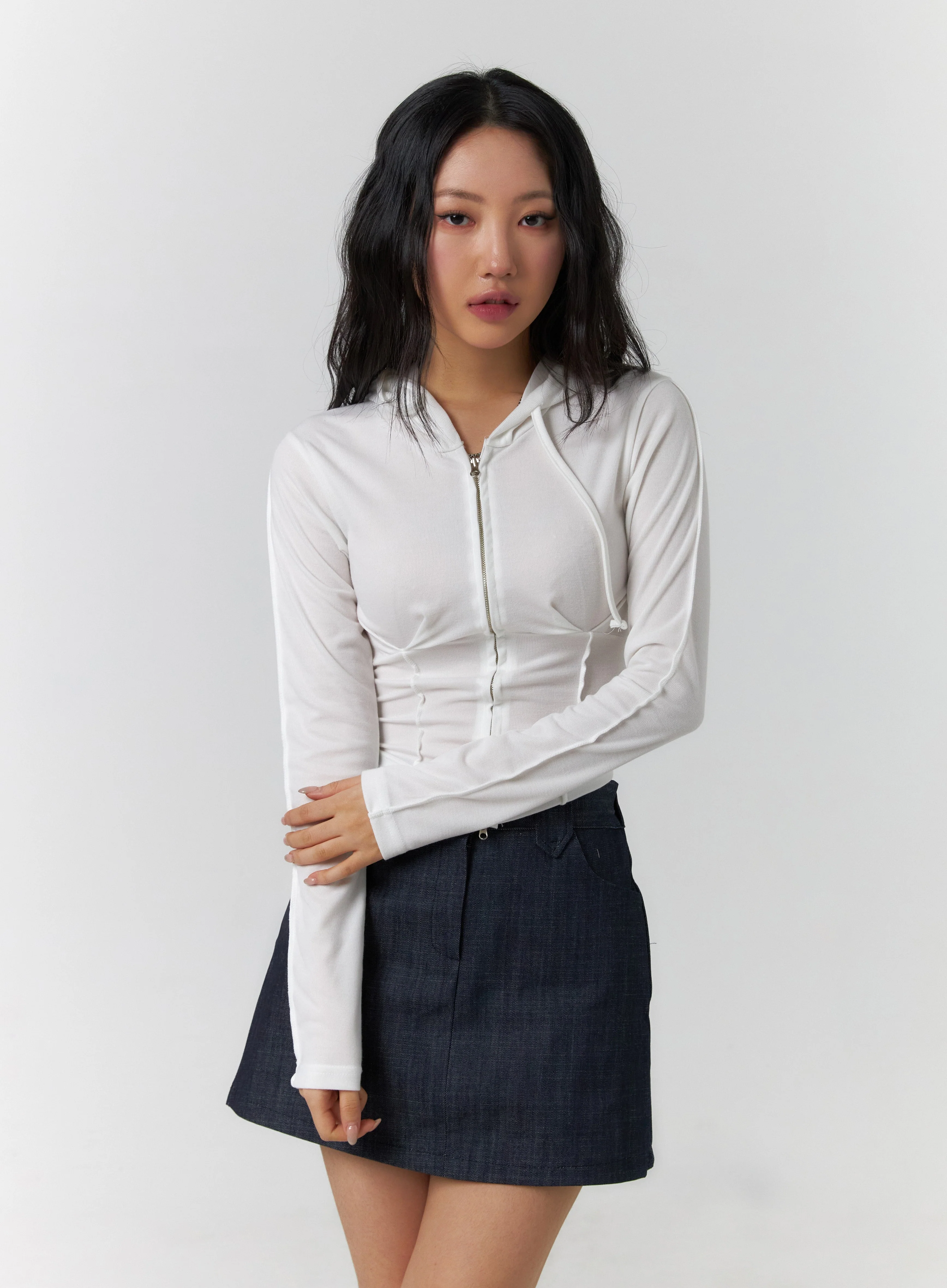 Slim Fit Zip-Up Crop Hoodie CF405 - Image 2