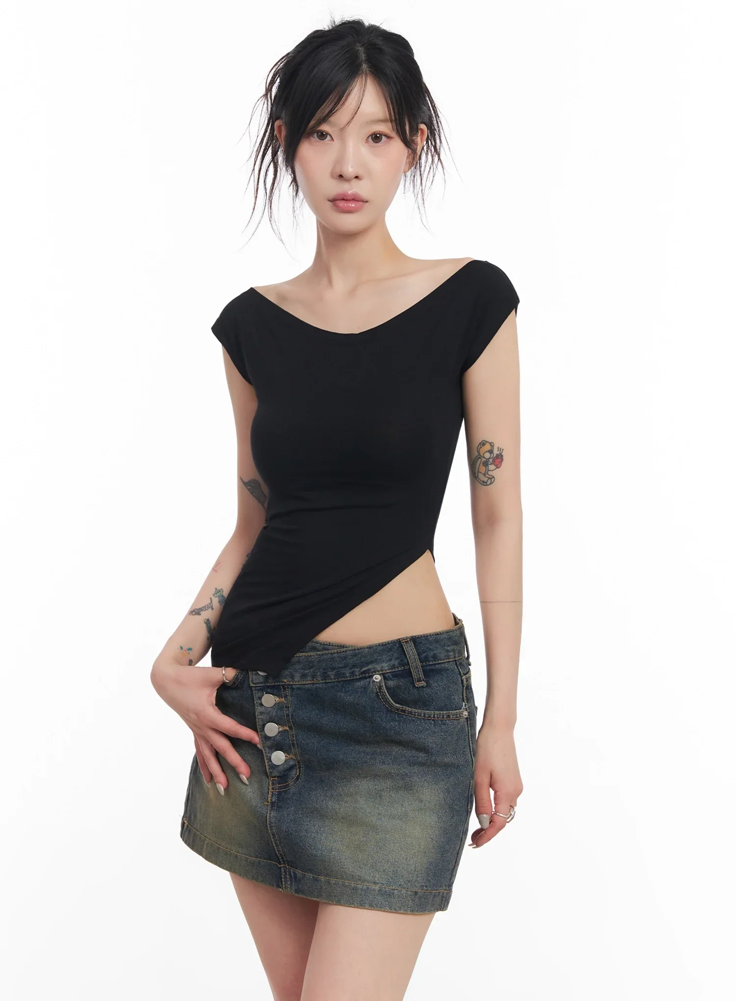 Slit Off-Shoulder Tee IC503 - Image 15
