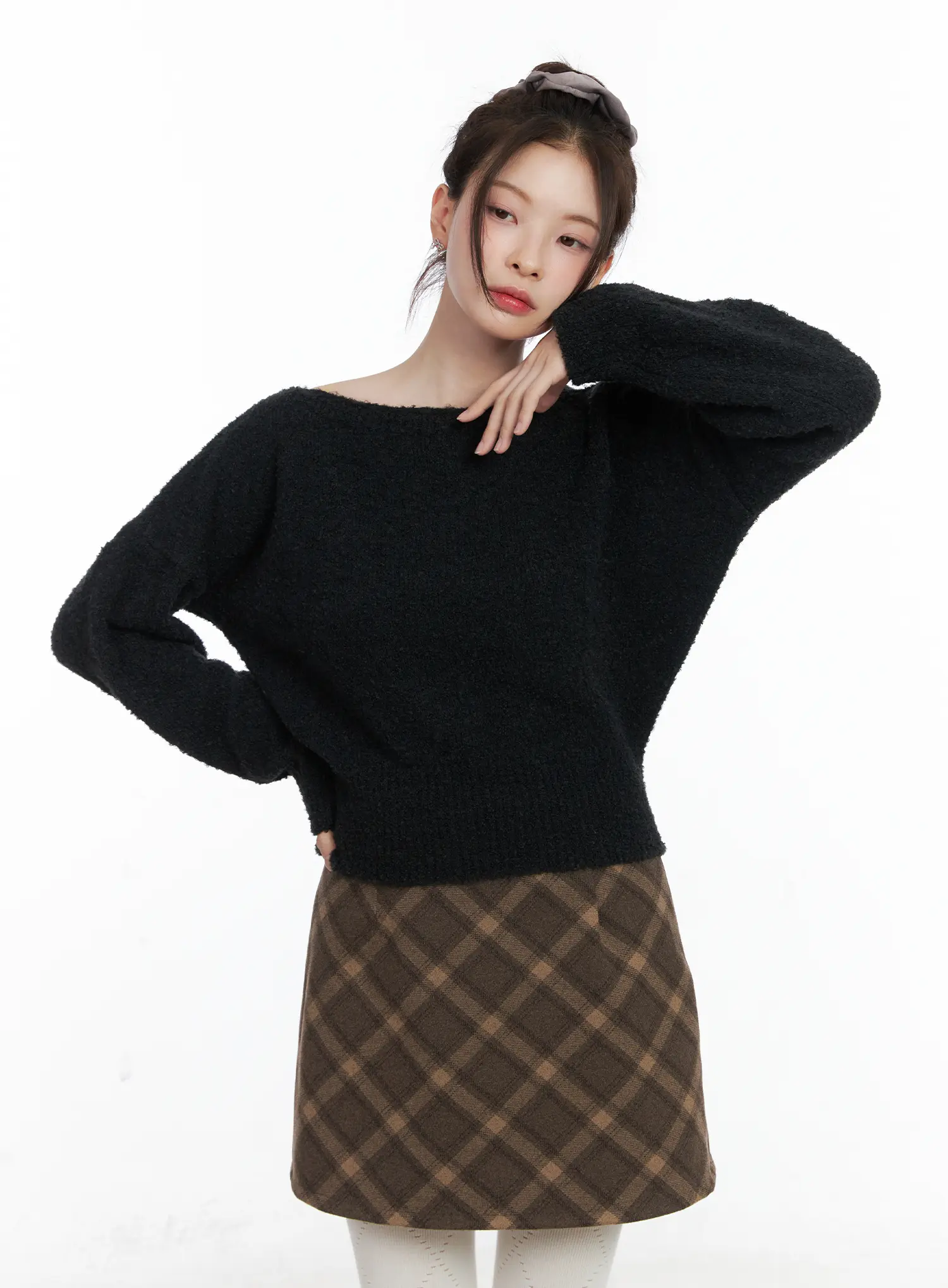 Soft Boat Neck Knit Sweater CN518 - Image 9