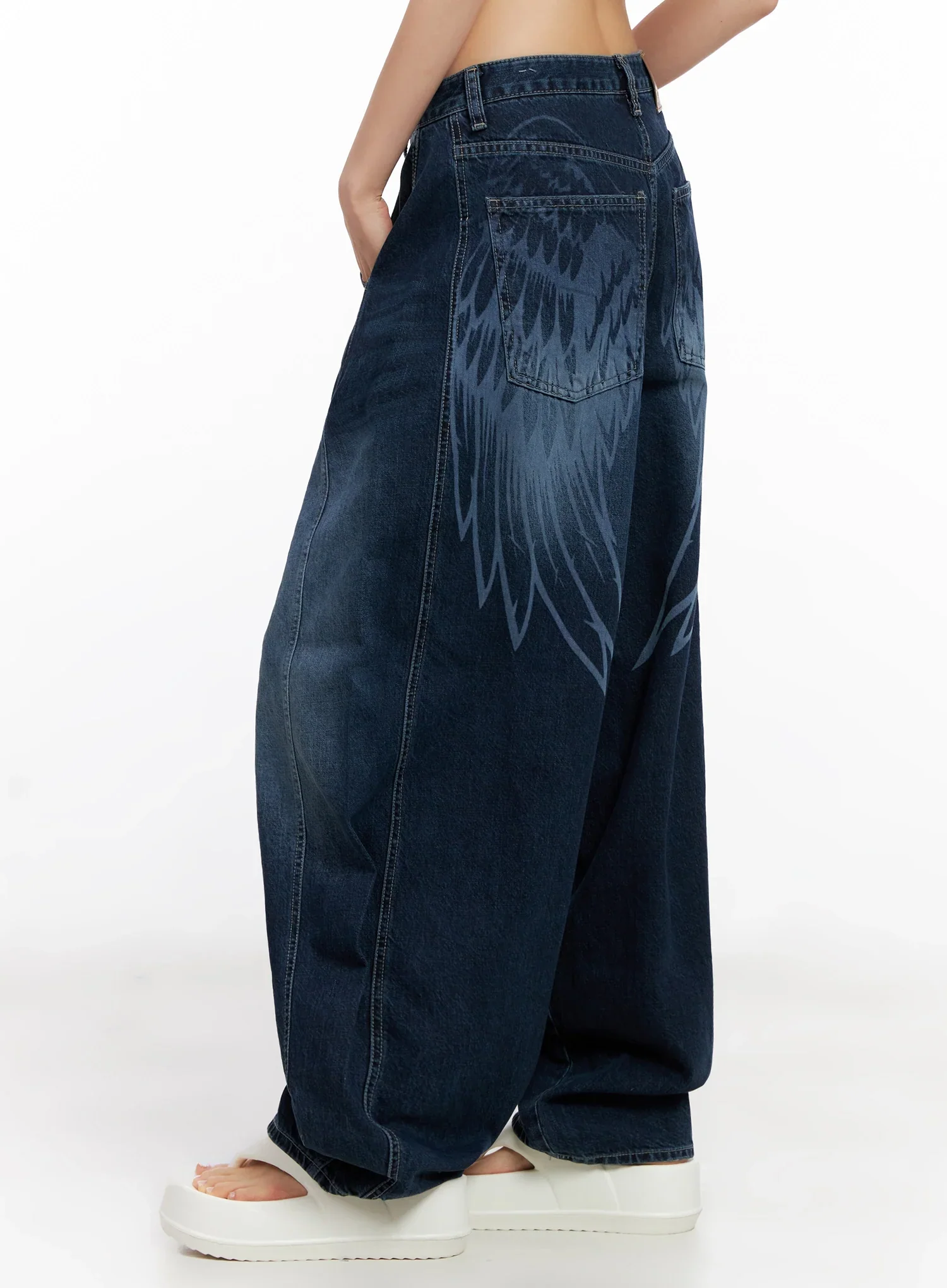 Sohee Angel Wing Print Wide-Leg Jeans IG508 - Image 9