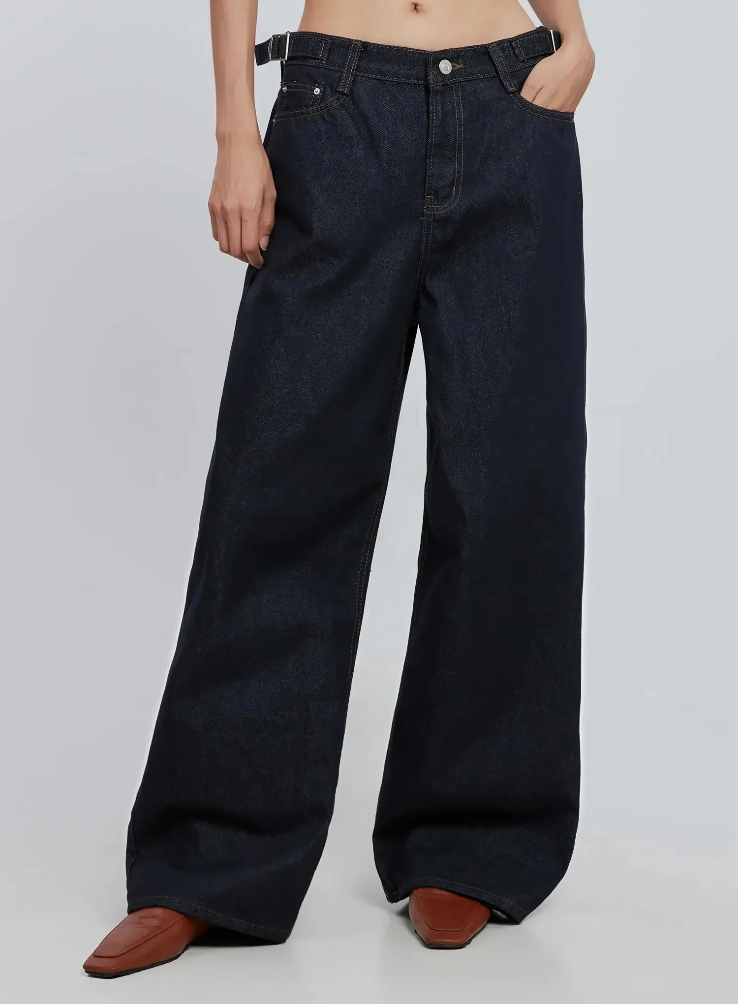Soobin Side Button Wide-Leg Jeans IO530 - Image 5