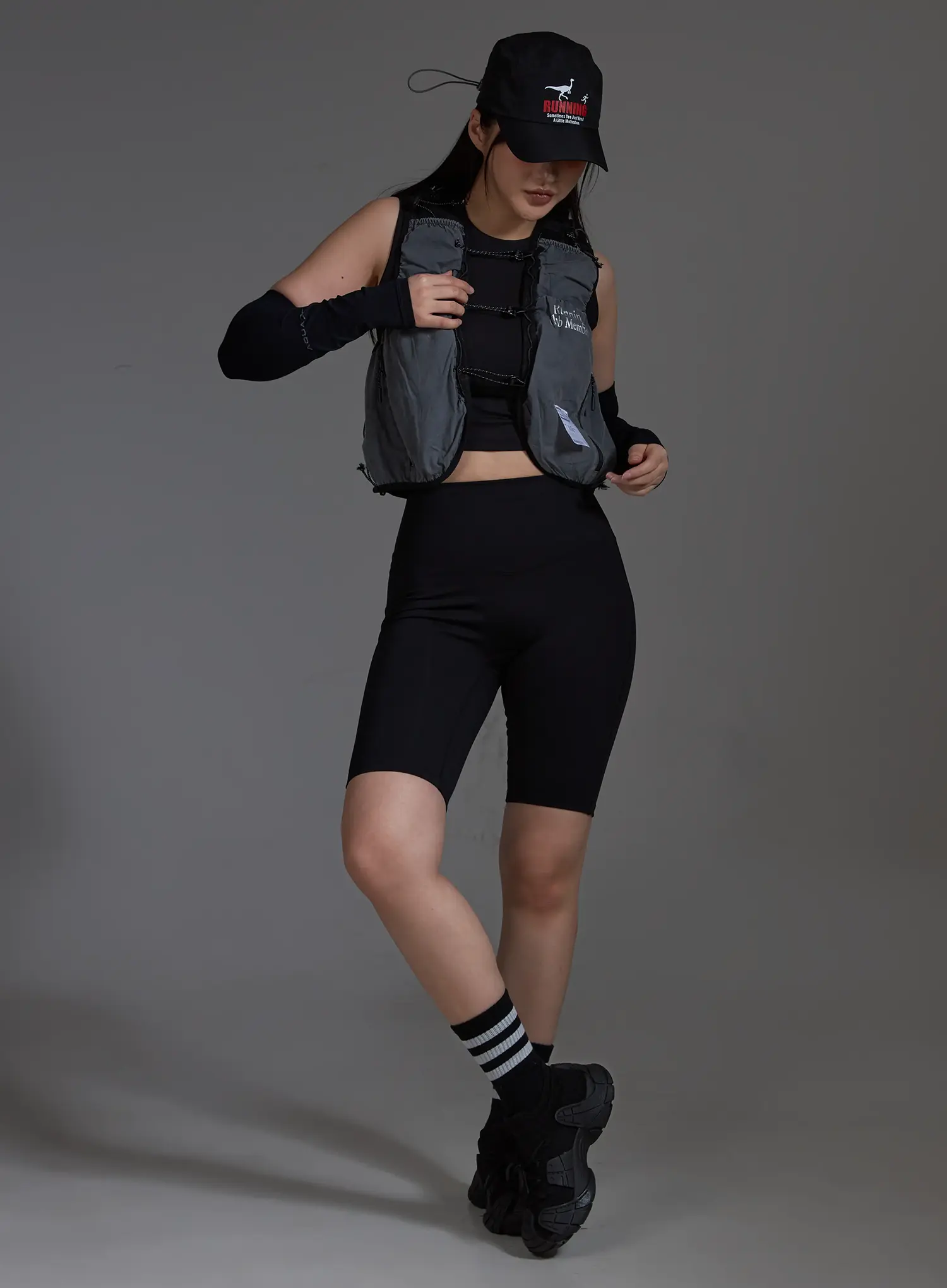 Sporty Utility Running Vest (Dark Gray) IO517 - Image 3