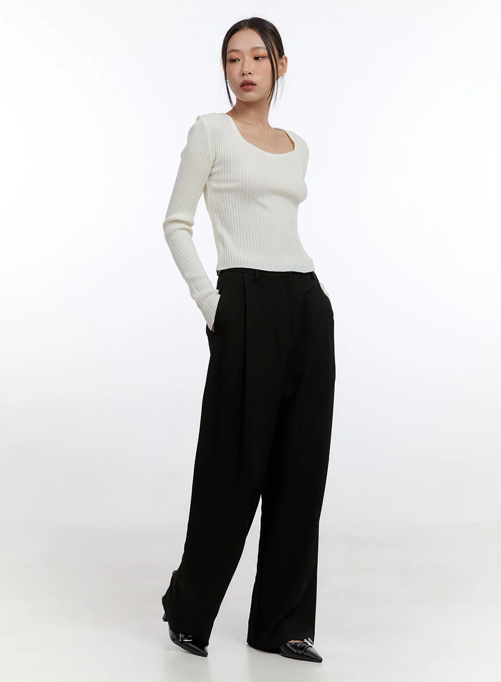 Square-Neck Solid Crop Top CN401 - Image 3