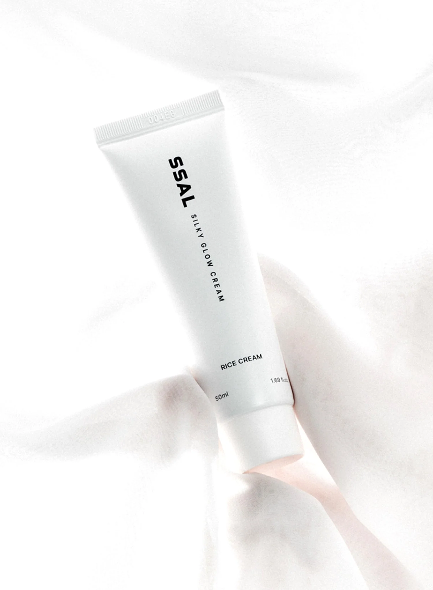 Ssal Silky Glow Cream (50ml) - Image 4