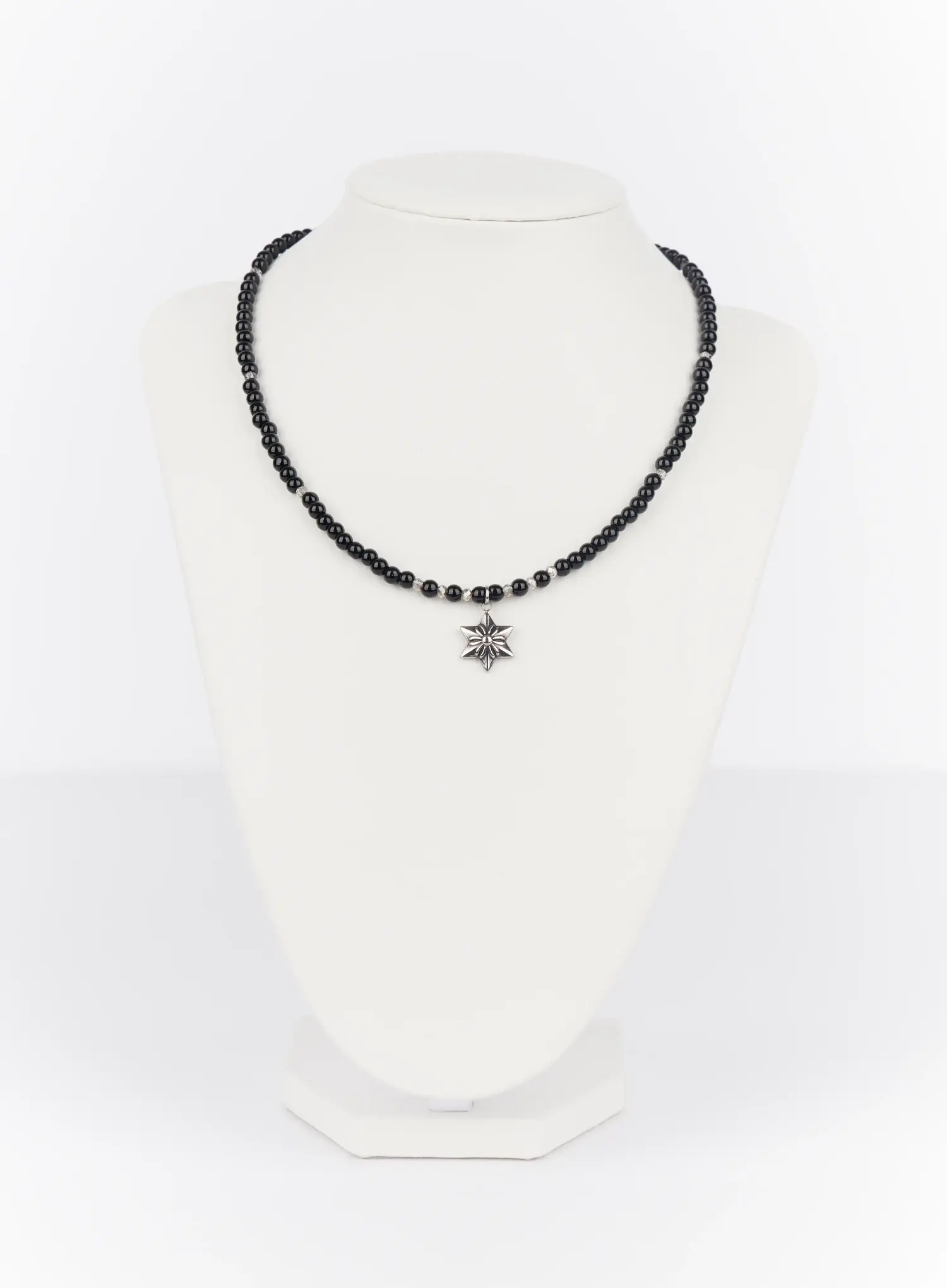 Star Charm Beaded Necklace IF503 - Image 3