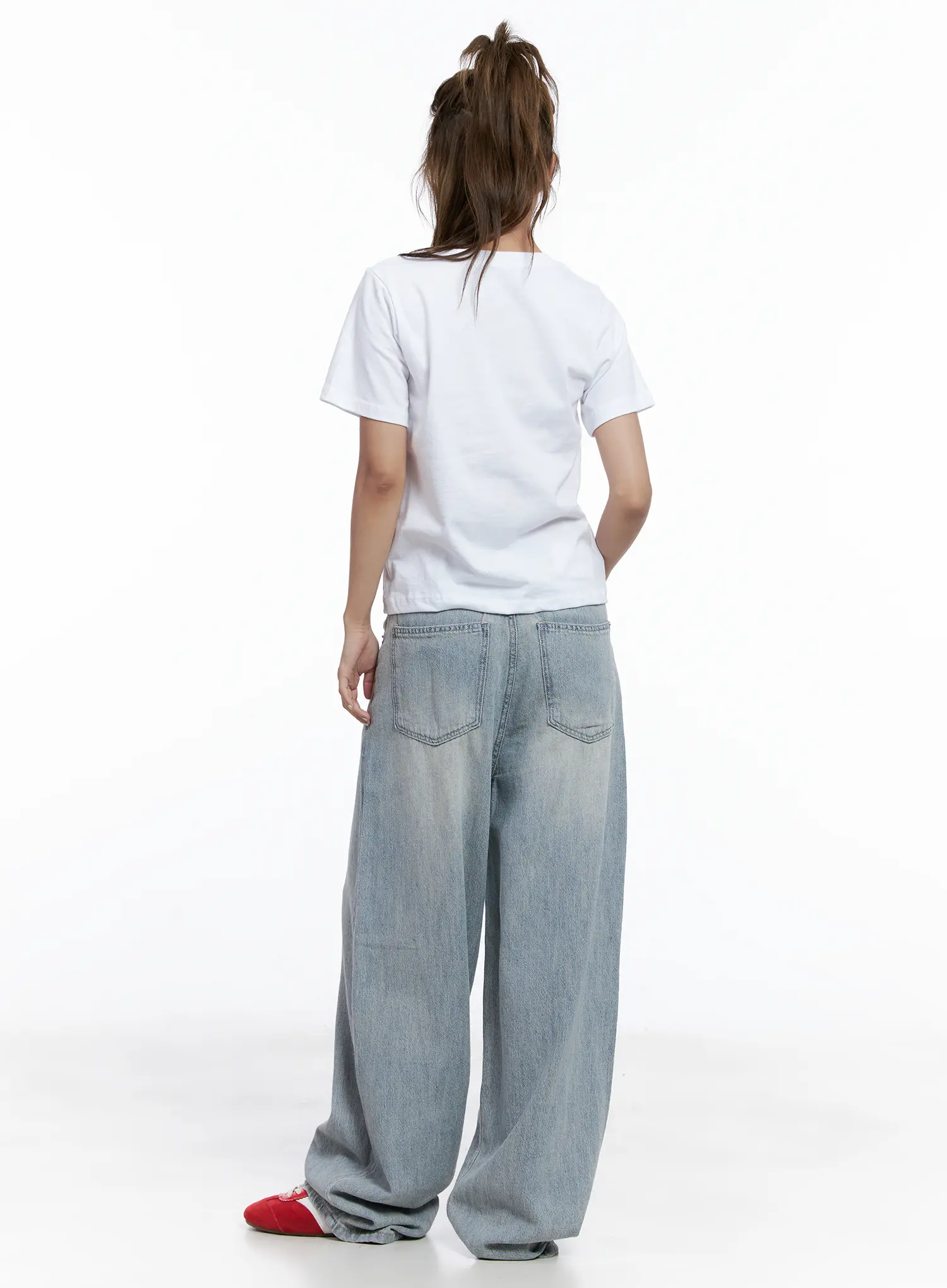 Star Patch Semi-Crop Tee CL511 - Image 8