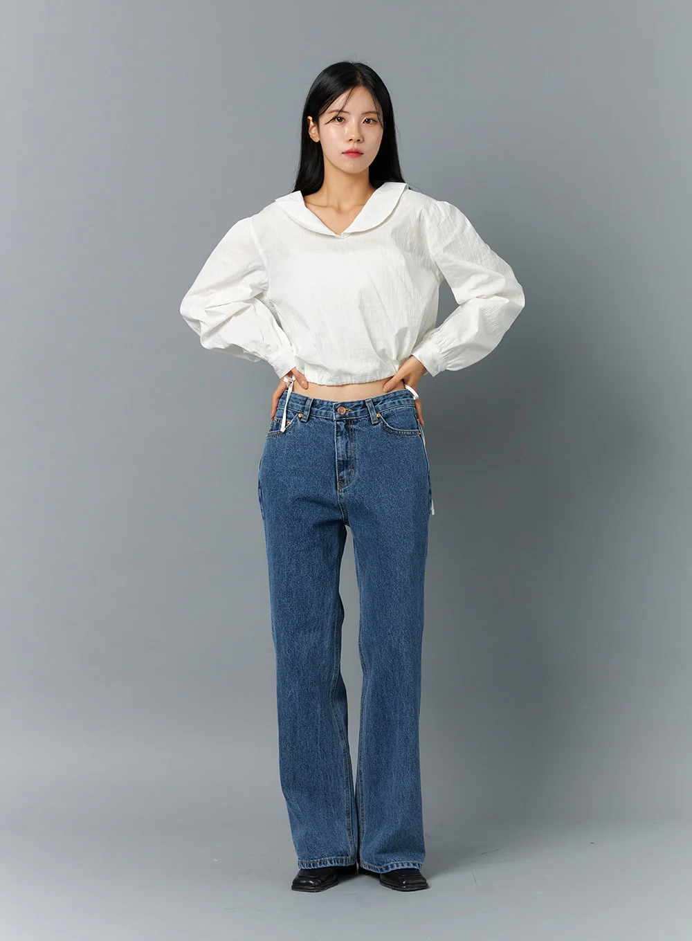 Straight Leg Jeans ON324 - Image 4