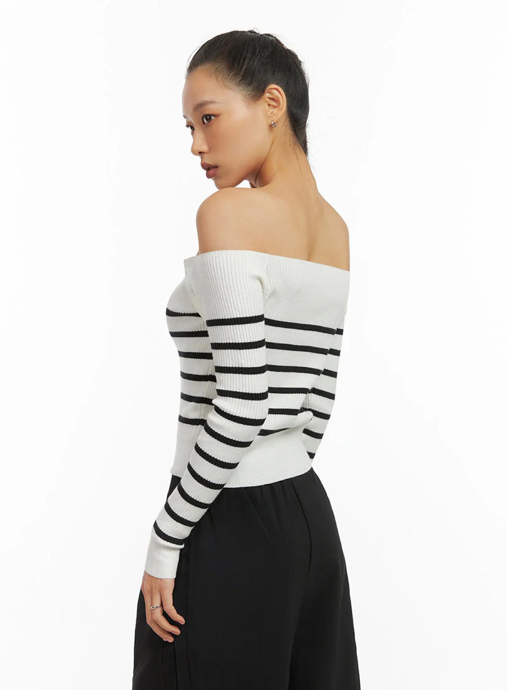 Stripe Buttoned Off-Shoulder Top IO409 - Image 7