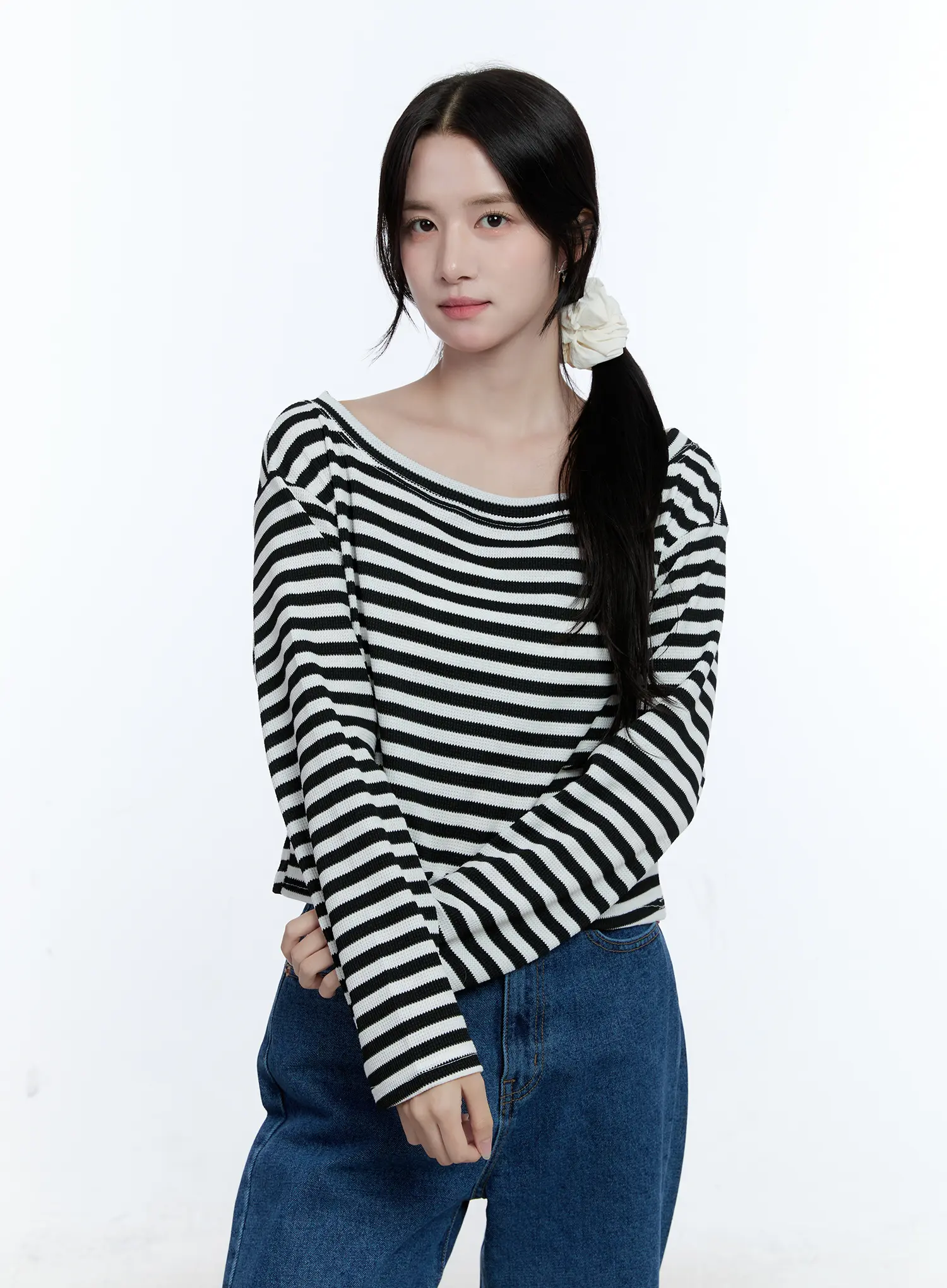 Striped Loose-Fit Long-Sleeve Top CG514 - Image 10