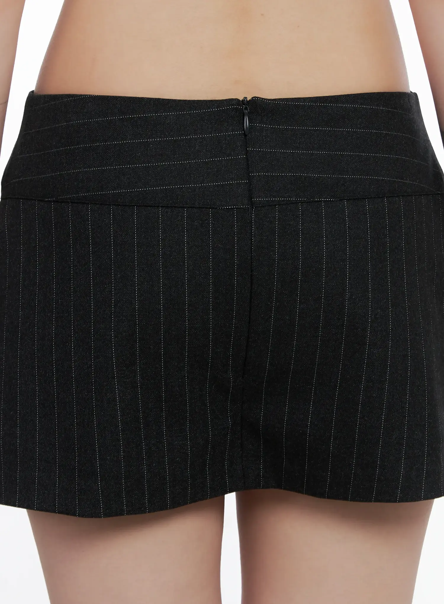 Striped Low-Rise Mini Skirt CS510 - Image 5