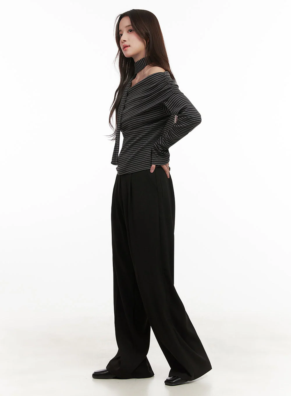 Striped Off-Shoulder Long-Sleeve Top IJ510 - Image 8