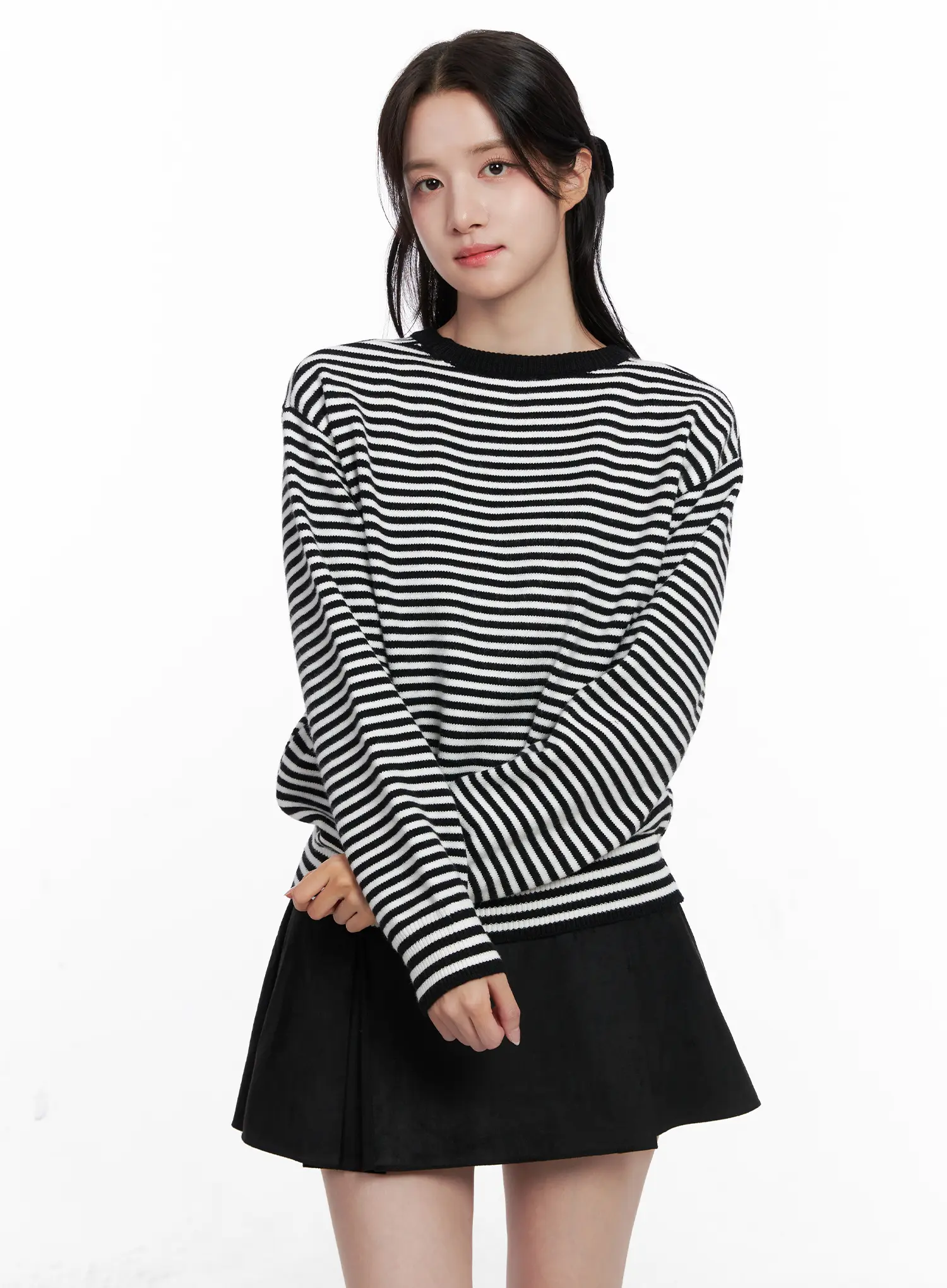 Striped Round Neck Knit Sweater CO524