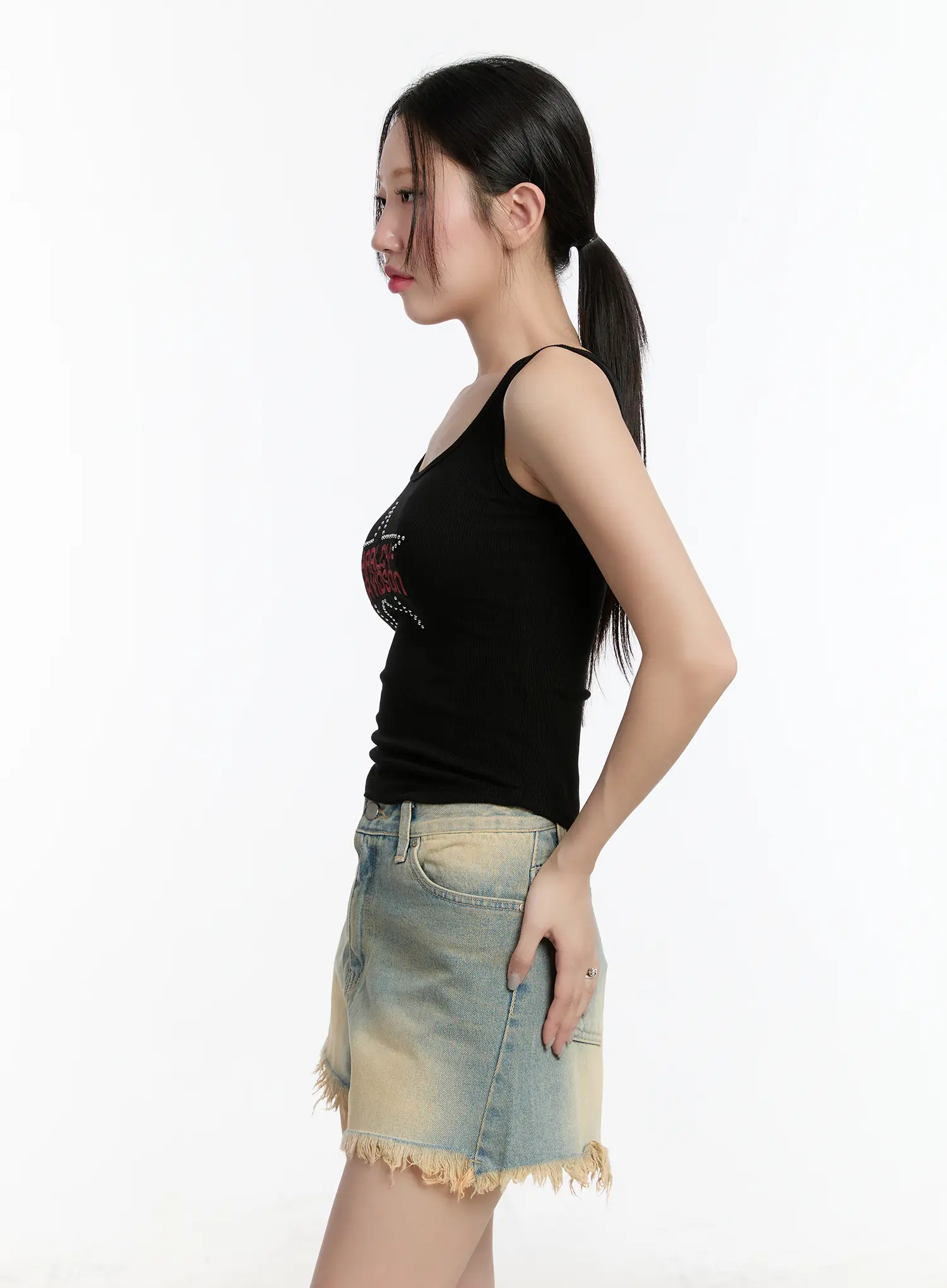 Studded Graphic Crop Top CM511 - Image 6