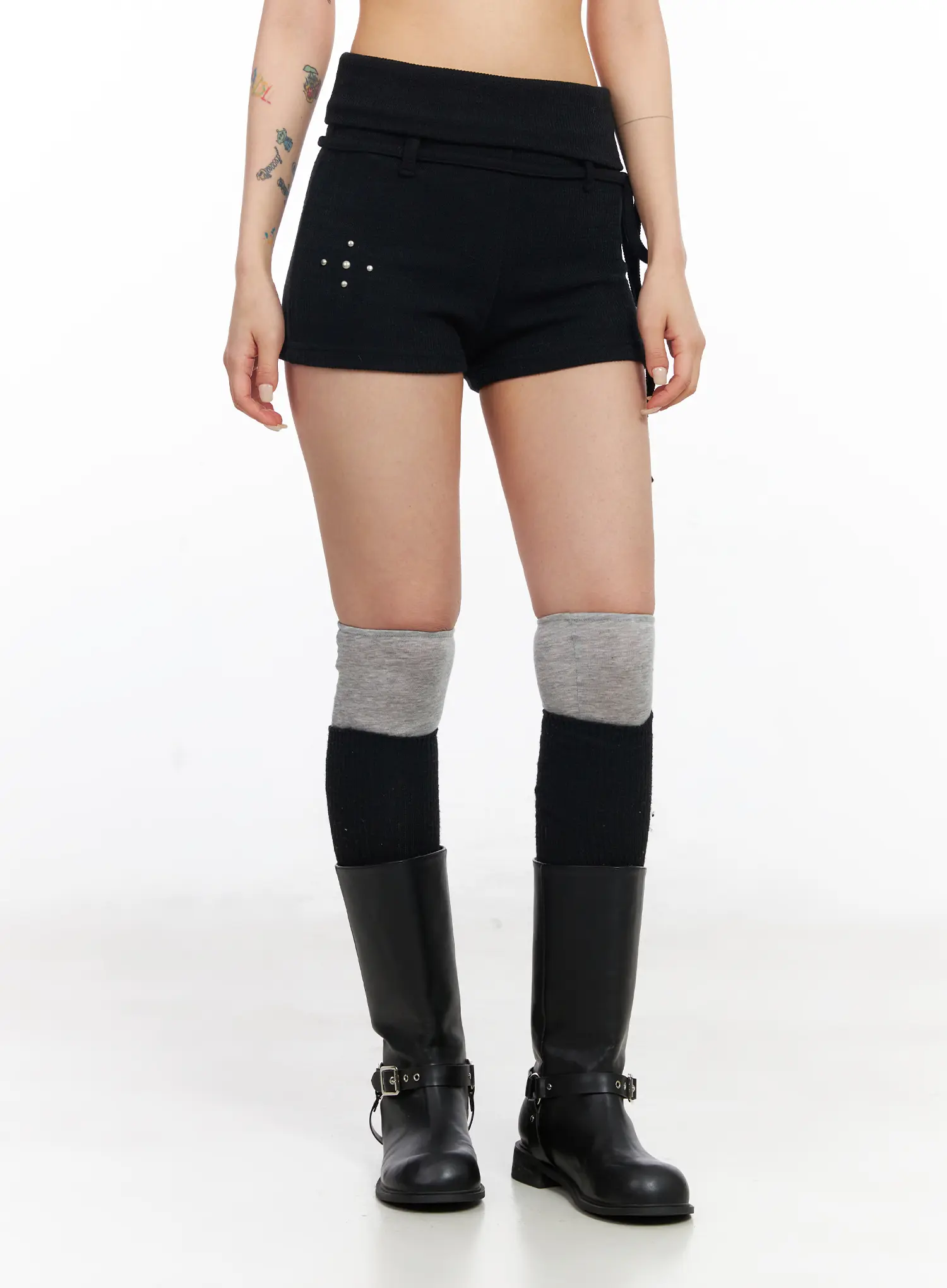 Studded Ribbed Knit Micro Shorts CJ522 - Image 9