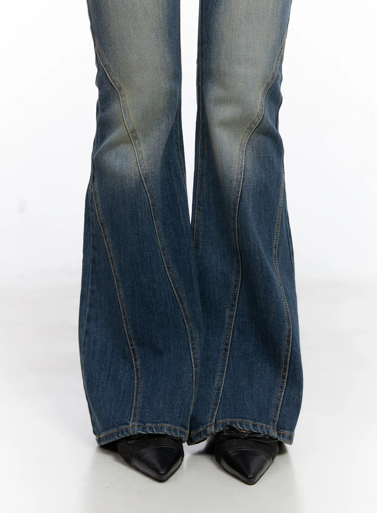 Sylvie Flared Denim Jeans CC1809 - Image 4