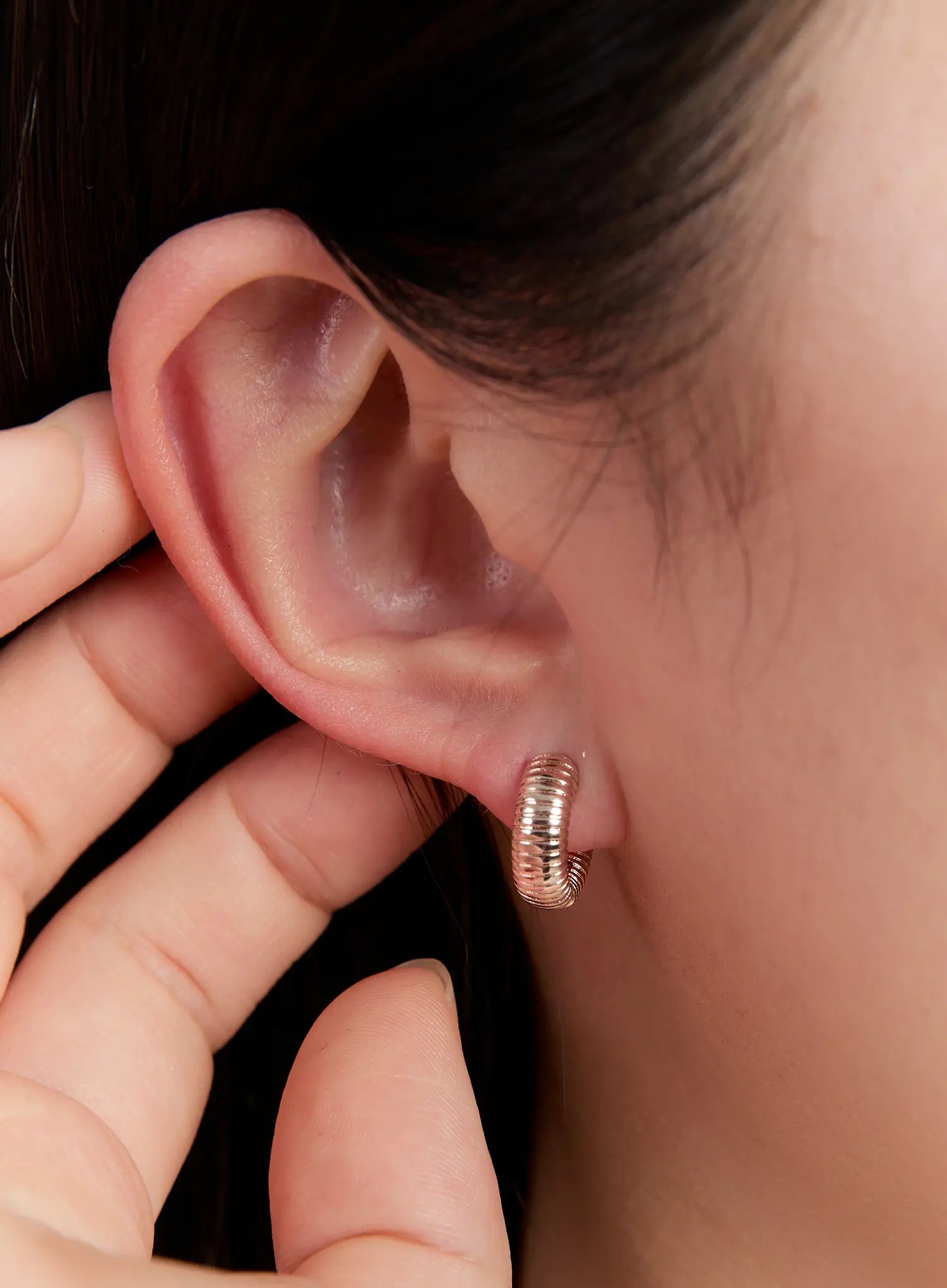Textured Hoop Earrings IN528 - Image 6