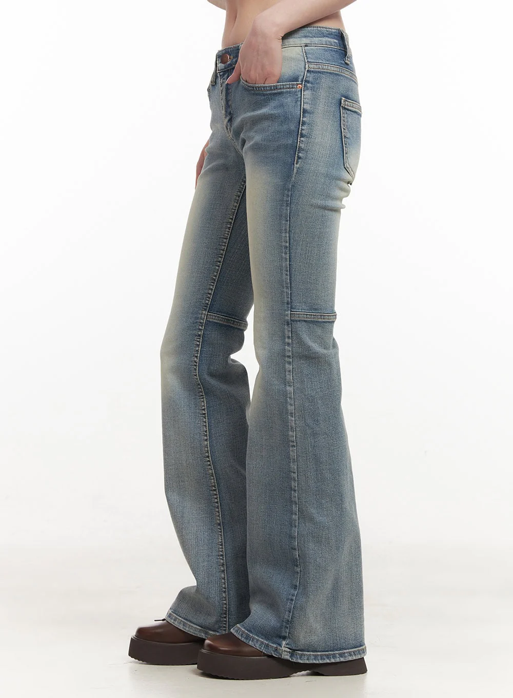 Tracy Washed Bootcut Jeans CF513 - Image 3