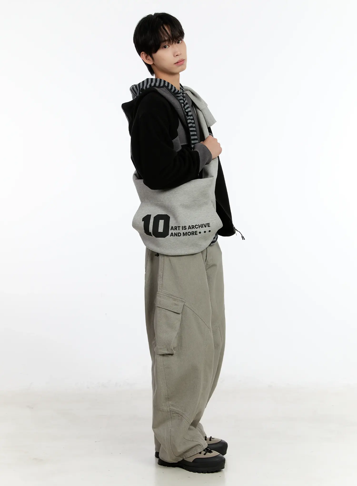 Trendy Graphic Sling Bag ID502 - Image 2