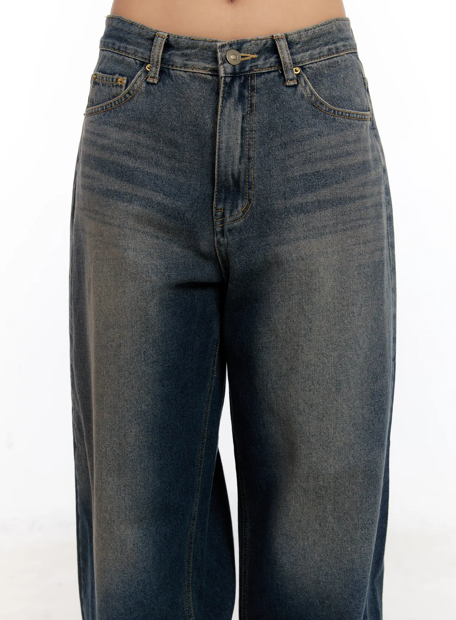 Trix Vintage Wide Leg Jeans CN527 - Image 4