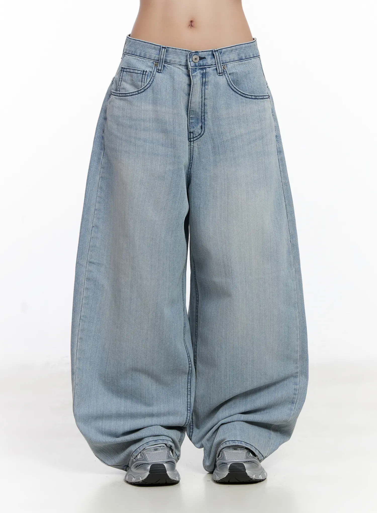 Tru Light Washed Vintage Wide Jeans CF503 - Image 10