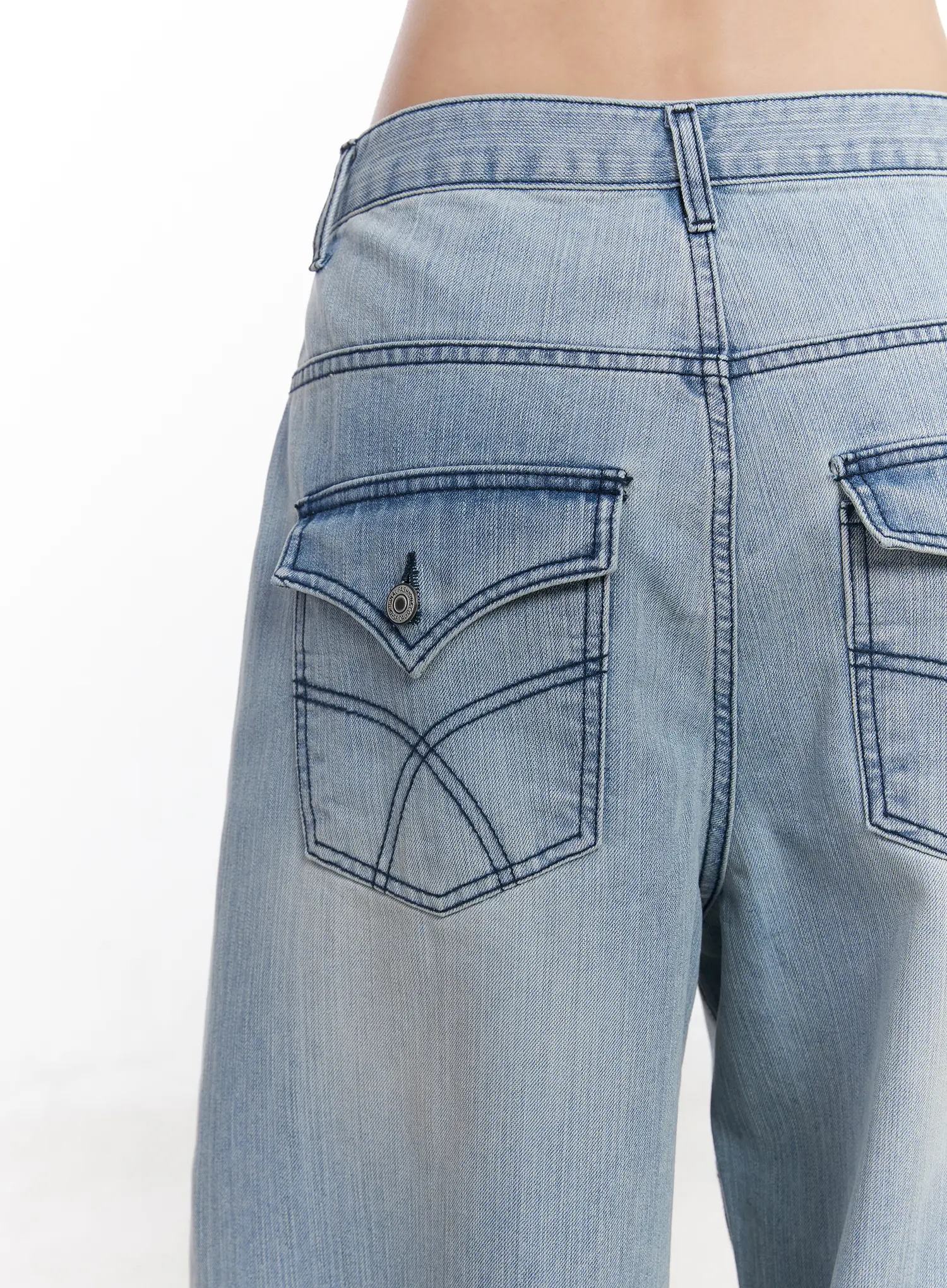 Tru Light Washed Vintage Wide Jeans CF503 - Image 9