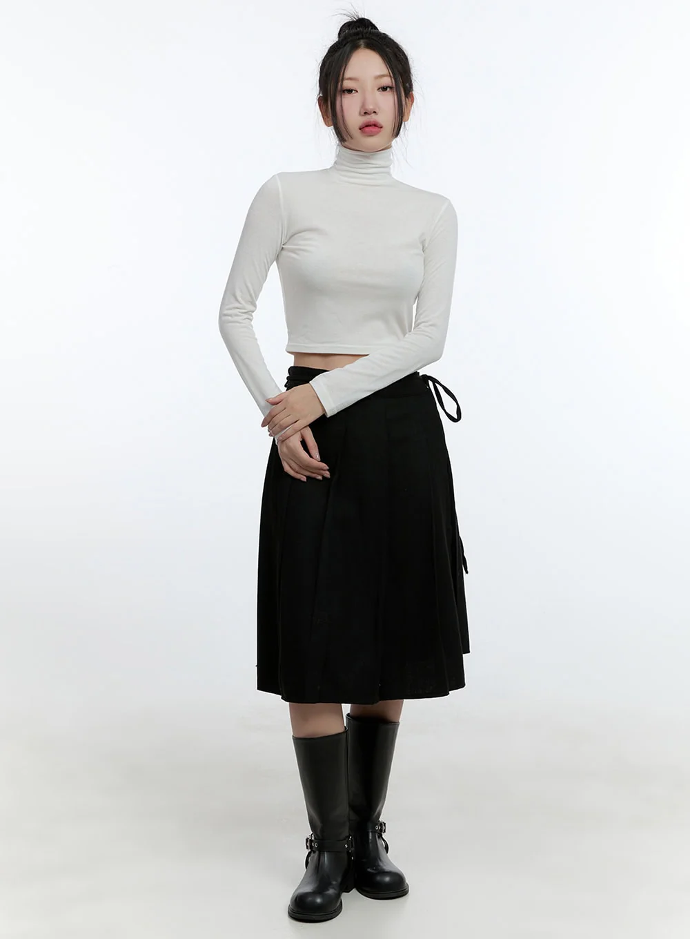 Turtle Neck Slim-Fit Crop Top CD424 - Image 2