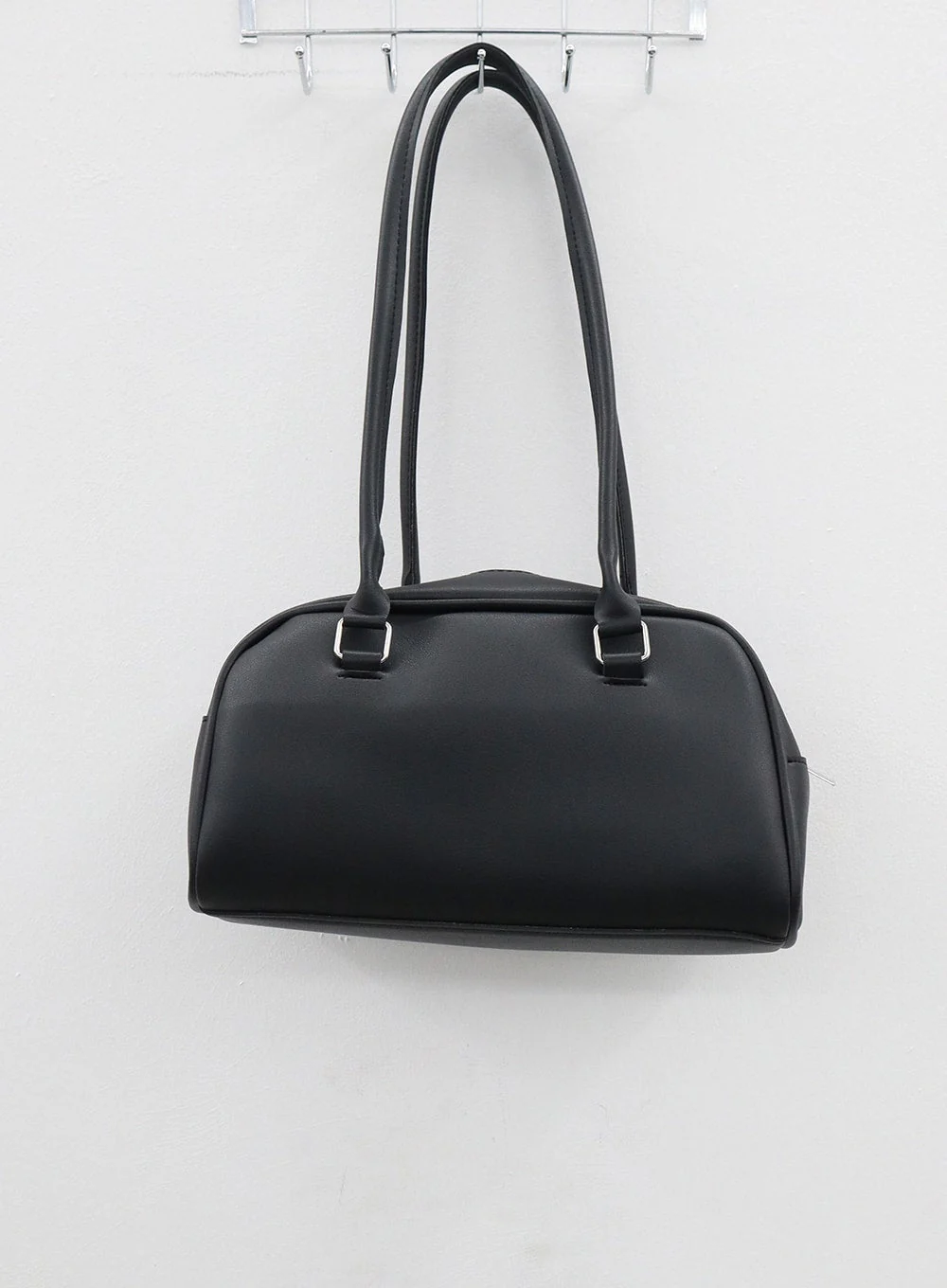 Twin Pocket Shoulder Bag OM306 - Image 14