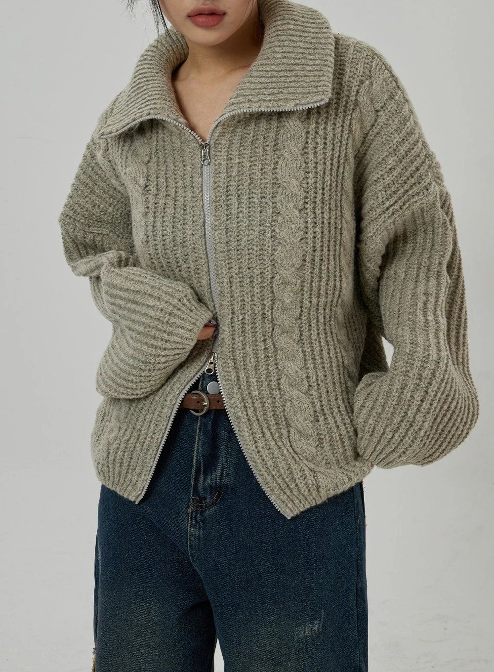 Twist Pattern Two Way Zipper Knit Cardigan CD20 - Image 2